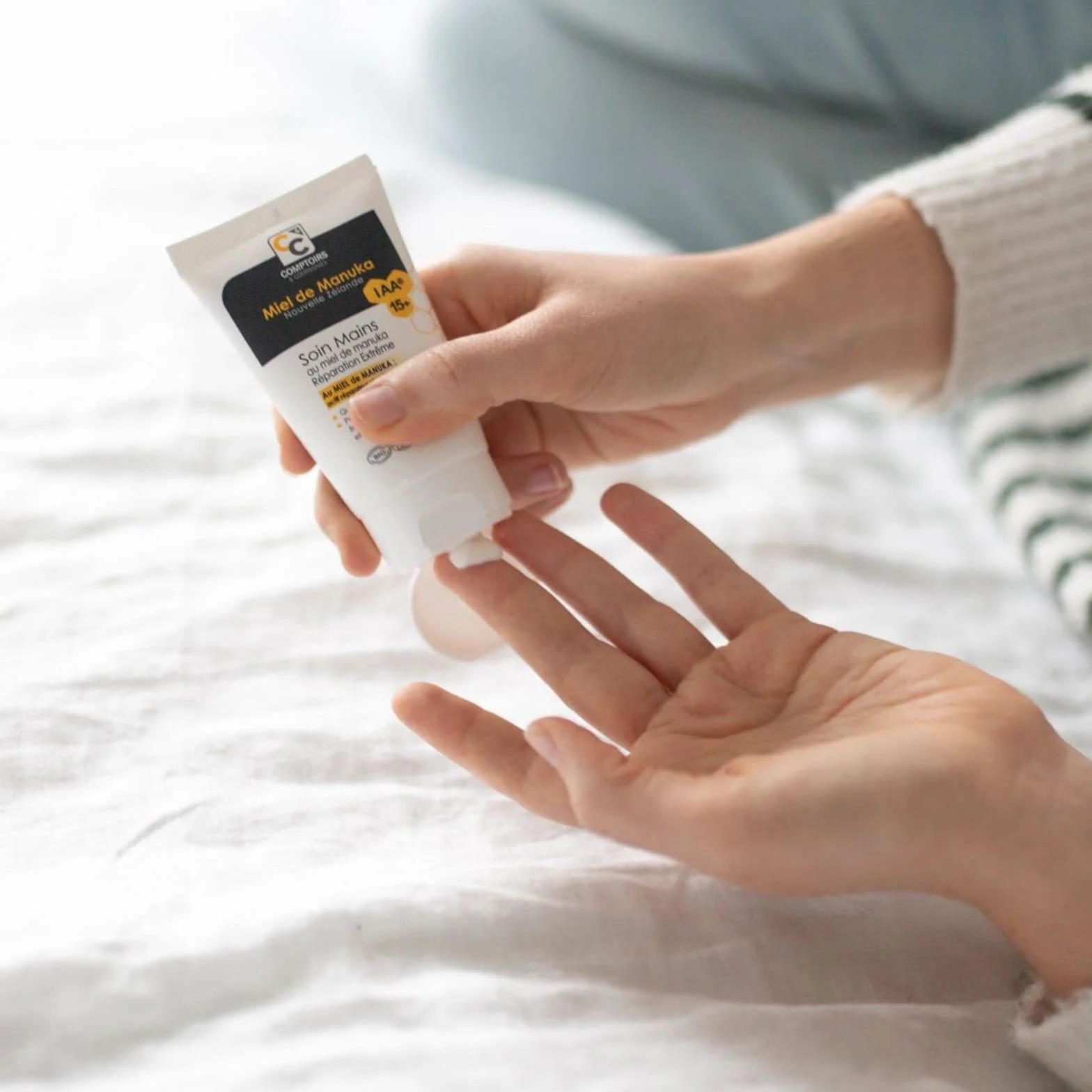 COMPTOIRS ET COMPAGNIES Soin Mains Réparation Extrême au Miel de Manuka IAA15+ 50ml Certifié Bio