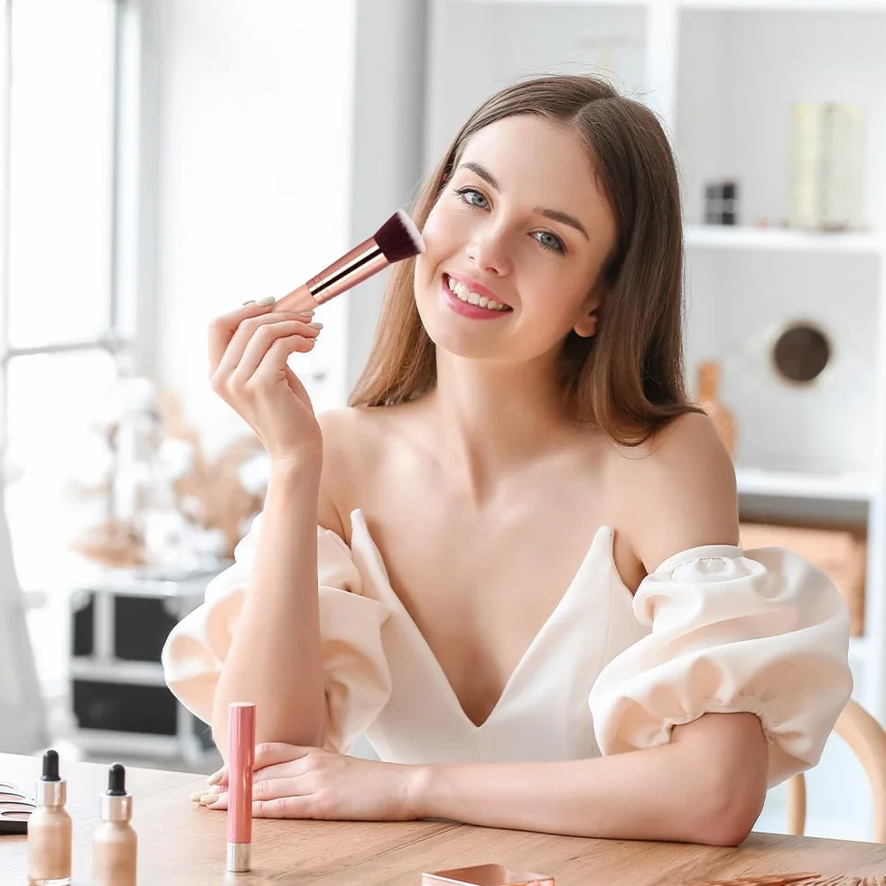 AOOWU Pinceau Fond de Teint Professionnel Maquillage Visage Mélange Liquide Crème Poudre Cosmétique Polissage Anticernes Rose