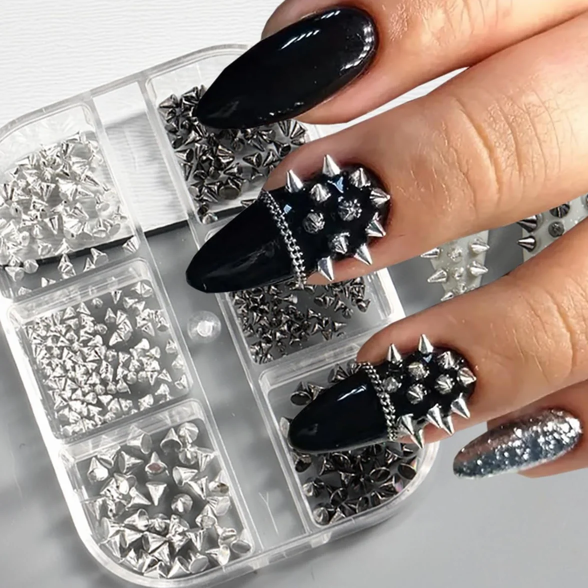 Breloques pour Ongles Rivets Métal Nail Art Noir Argent, 1 Boîte 6 Cellules DIY Fille Dames