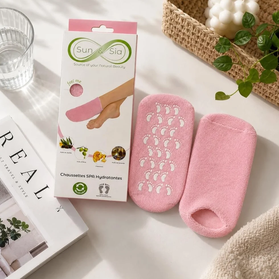 Sun & Sia Paire de Chaussettes Hydratantes Réutilisables Rose Gel Huiles Jojoba Olive Vitamine E Lavande