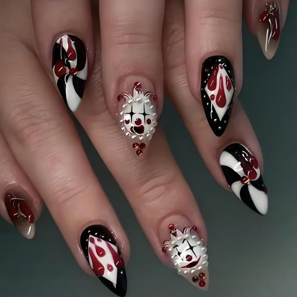 Yamobi Lot de 24 faux ongles à coller motifs clown cirque joker poker gel Y2K deux pointes