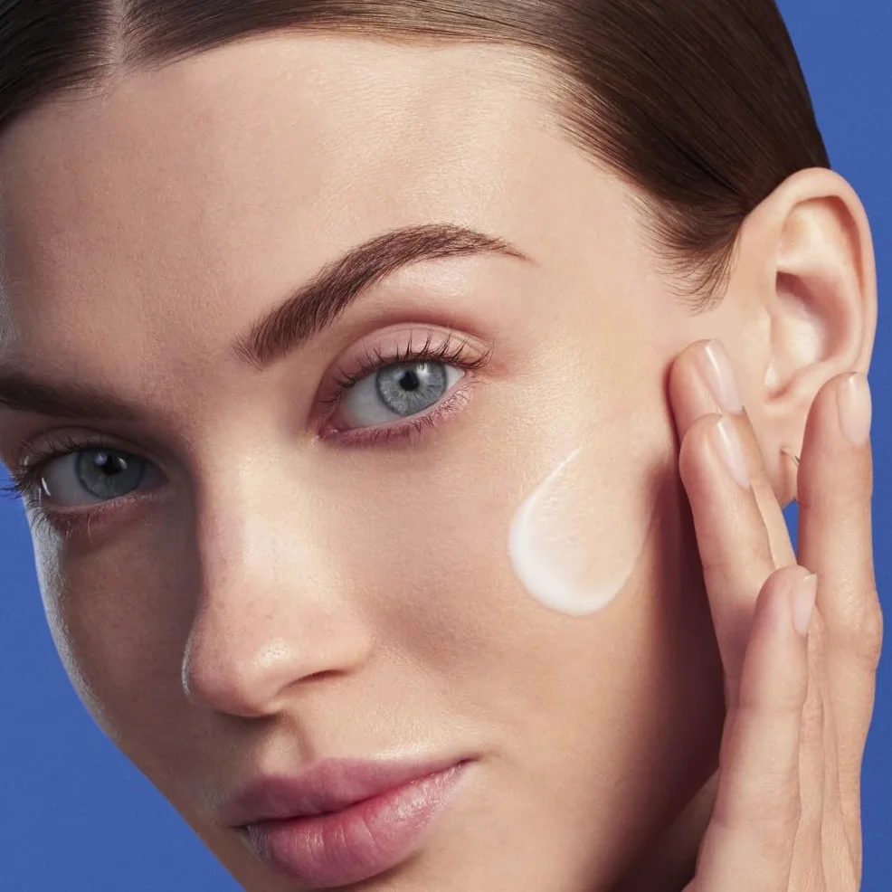 BIOTHERM - Biosource Lait Démaquillant - Peaux Normales - Nettoie en Douceur & Revitalise - 400ml