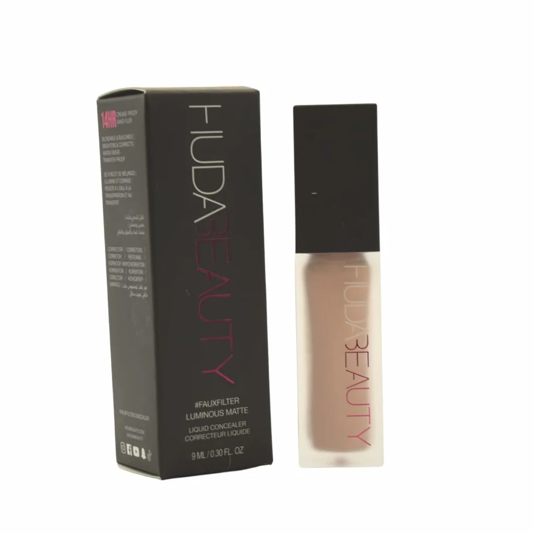 HUDA BEAUTY #FauxFilter Stylo correcteur sans plis avec couverture modulaire, brillant et mat, gouttes de yaourt, 1,5 beige