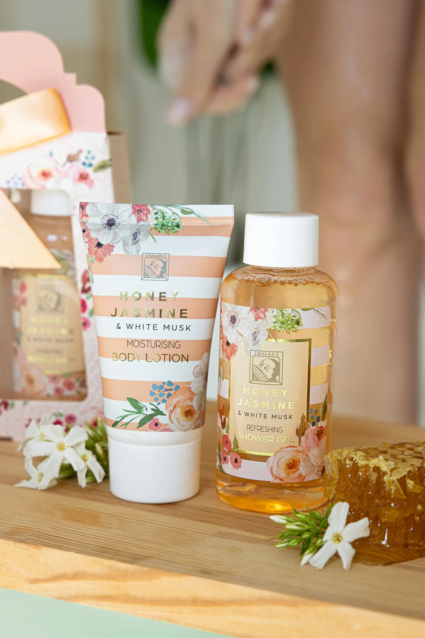 Accentra Coffret Cadeau Femmes HONEY JASMINE 3 Pièces Gel Douche Lotion Corps Bain Moussant