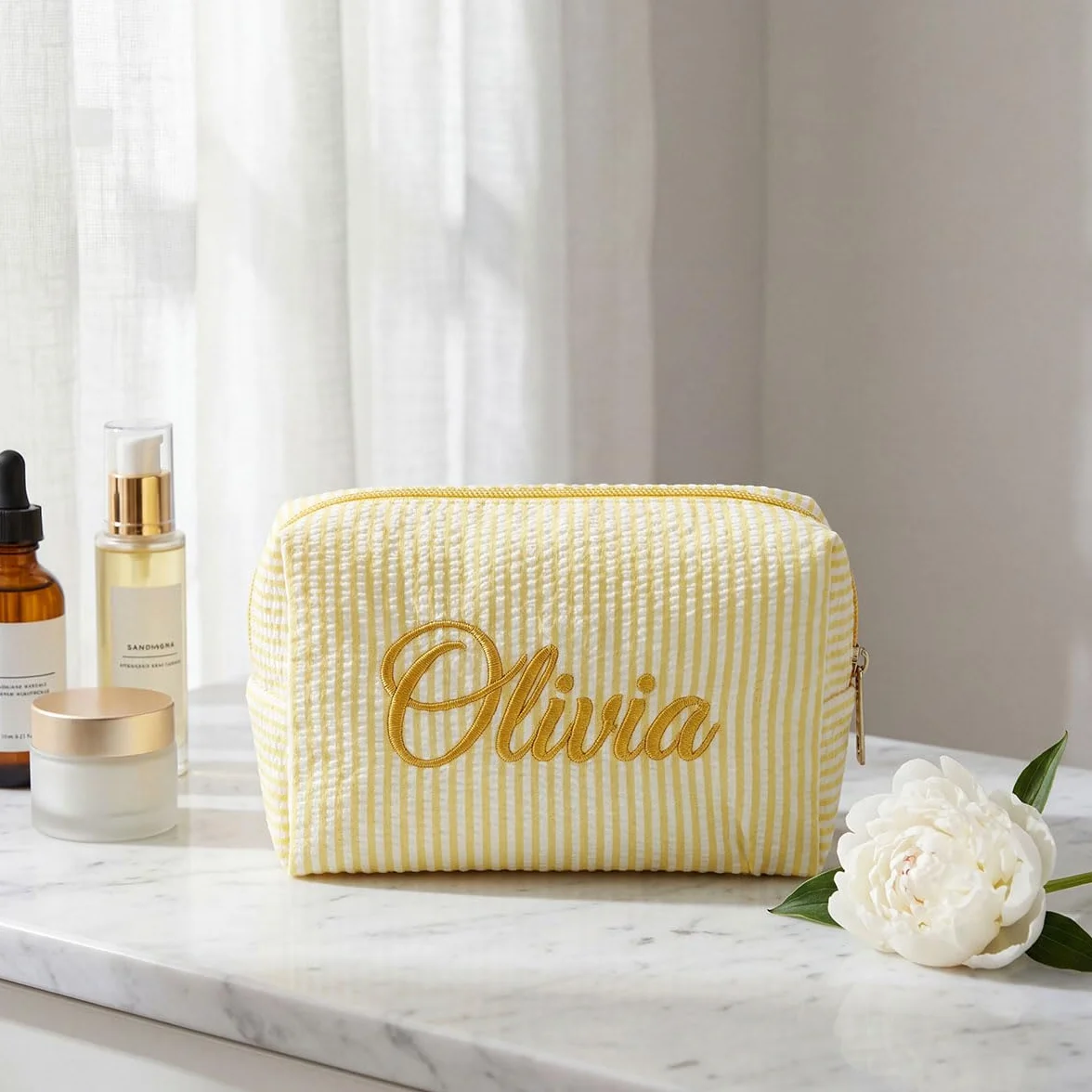 Sac de maquillage en seersucker brodé personnalisé, pochette cosmétique rayée, trousse de toilette de voyage légère