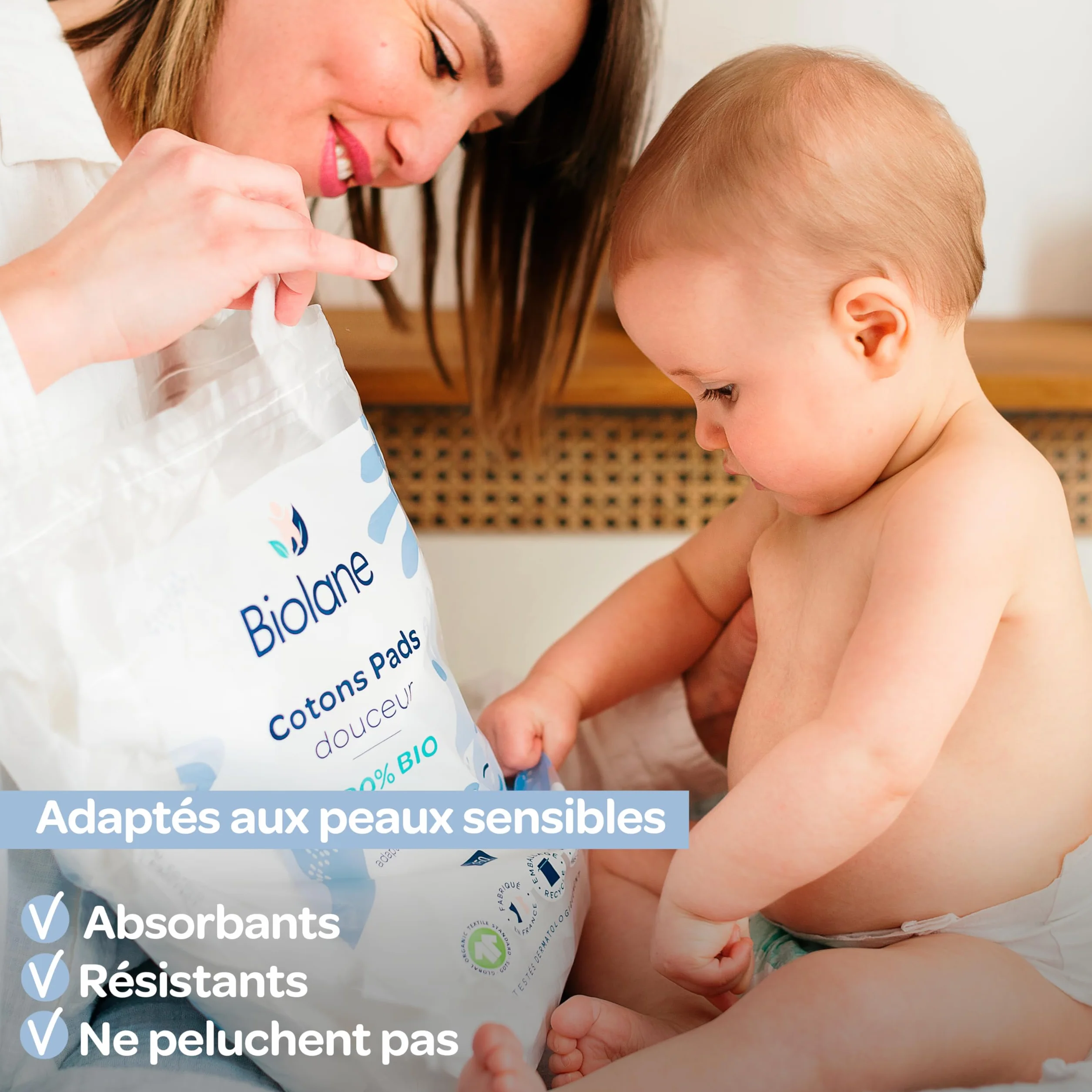 BIOLANE Lot de 3 Cotons pads douceur Bébé 100% Bio 150 Cotons Peaux sensibles Fabriqués en France