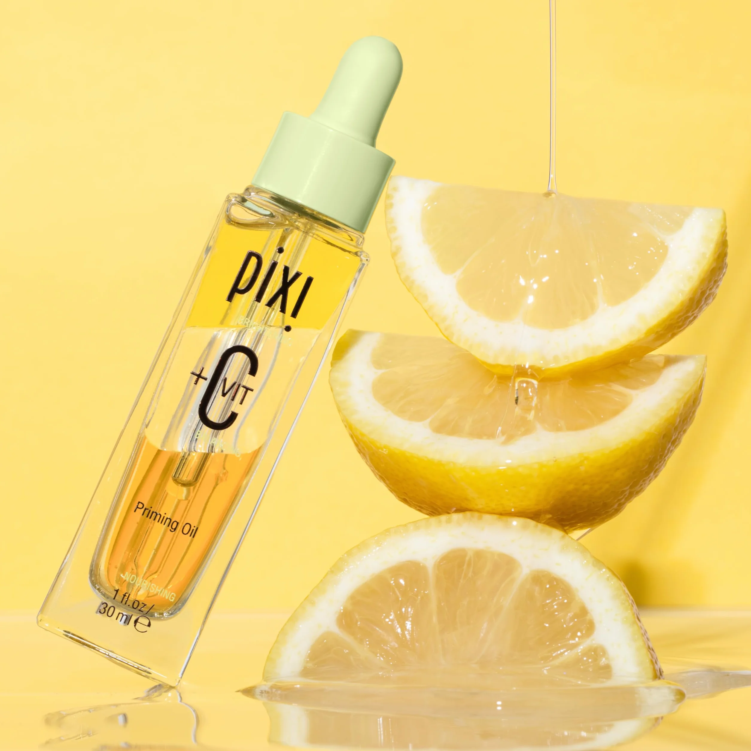 Pixi Beauty +C Vit Priming Oil | Huile Visage Nourrissante à la Vitamine C | Revitalise et Équilibre la Peau | Base de Maquillage Lumineuse | 30 ml / 1 fl oz