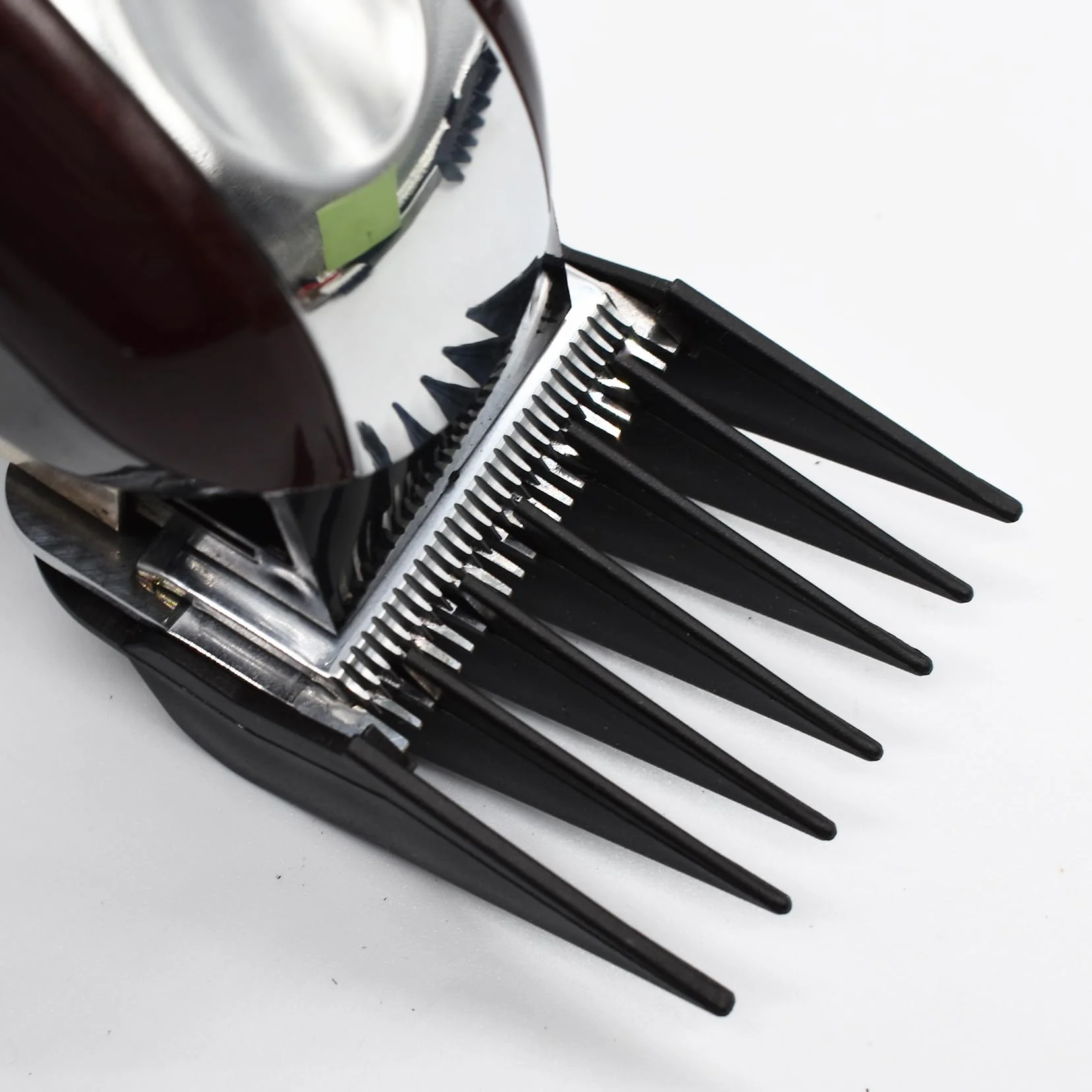 Peignes de fixation professionnels en nylon noir compatibles Wahl Magic Clip Super Taper