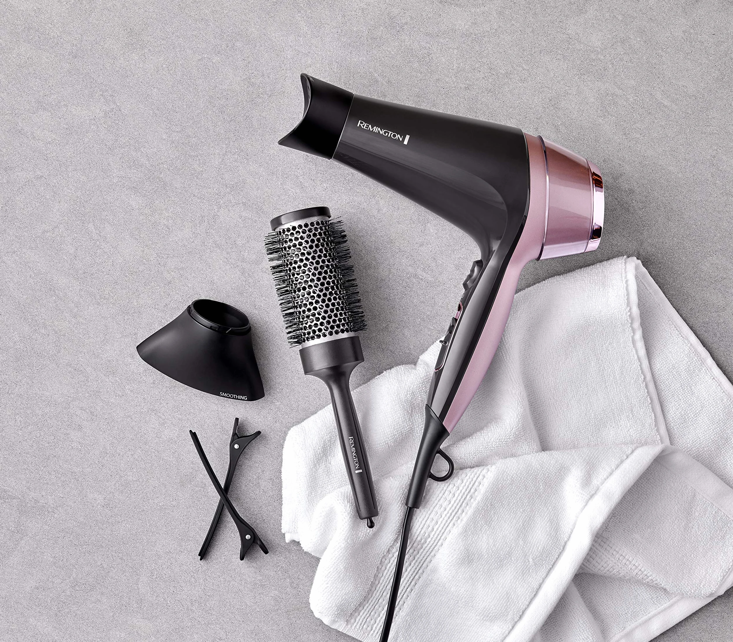 Remington Sèche-cheveux Ionique [Multifonction: boucle, ondule, lisse] Curl&Straight (2200W, 3 températures/ 2 vitesses, concentrateur incurvé unique, brosse à coiffer 45mm, accessoires) D5707