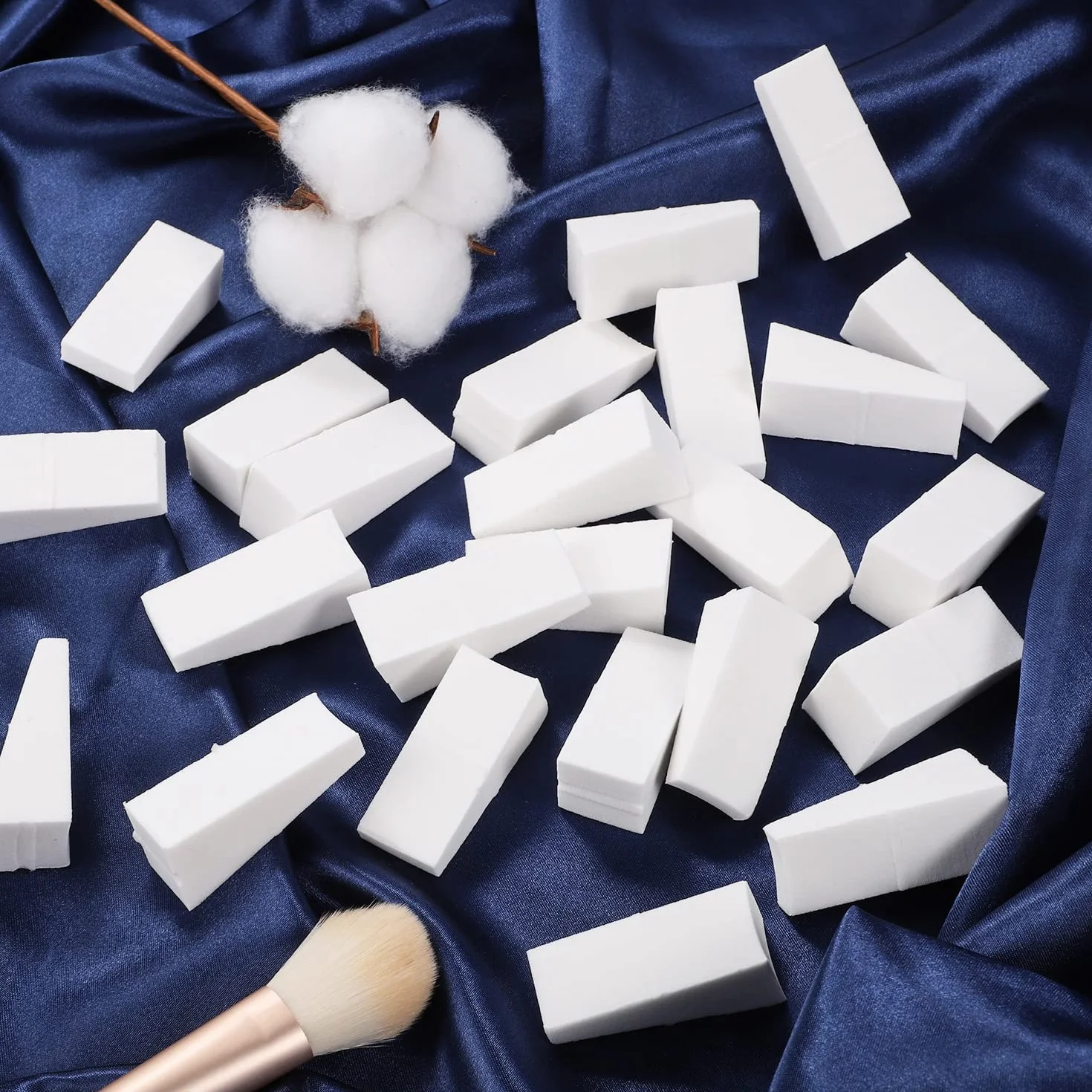 Éponges Maquillage Triangle Sans Latex 24 Pièces pour Fond de Teint (Blanc)