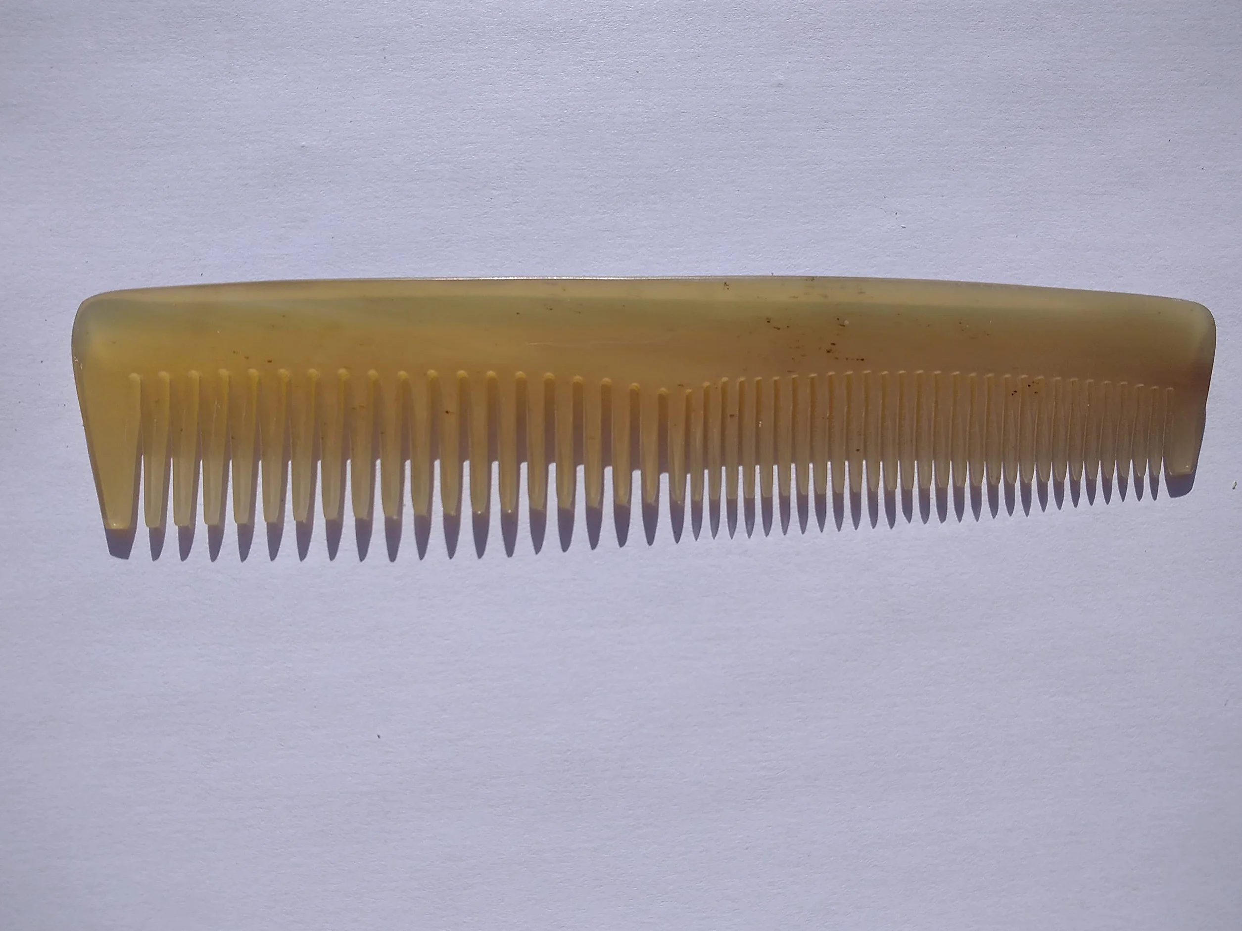 Peigne en Corne Naturelle Démêloir 14,5 cm