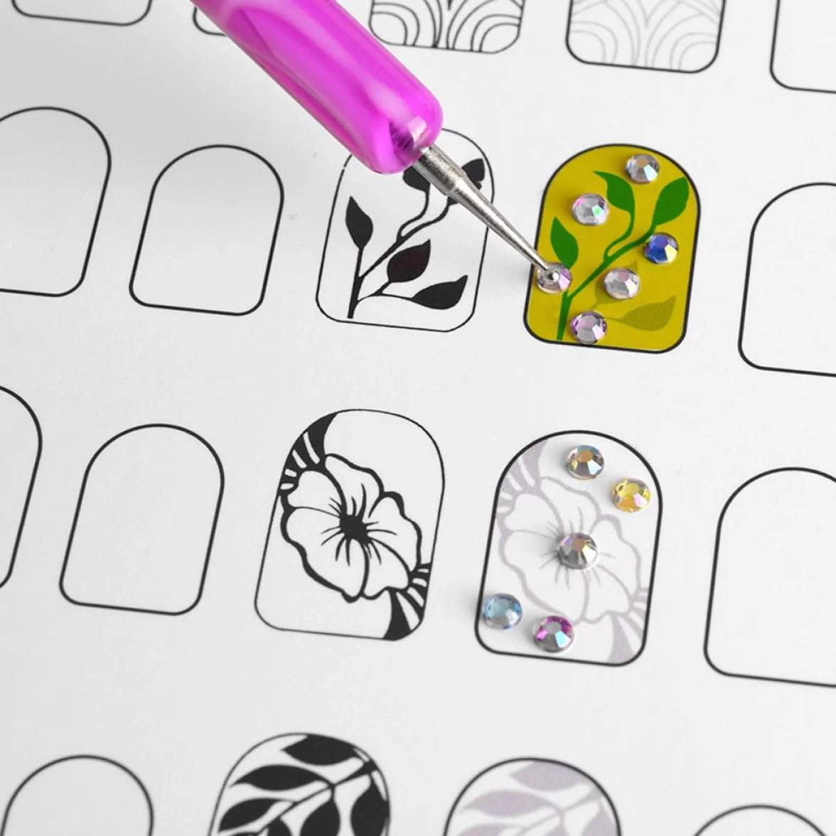 STOBAZA Cartes d'Entraînement Nail Art 24 Feuilles pour Manucure Professionnelle, Support d'Exercices pour Création et Formation, Adapté la Pratique en Salon