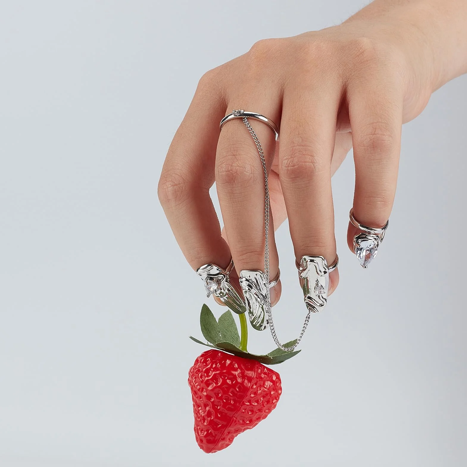 NICENEEDED 4 PCS Punk Silver Fingertip Protective Nail Ring Set Anneau D'Ongle à Ouverture Réglable pour Femme