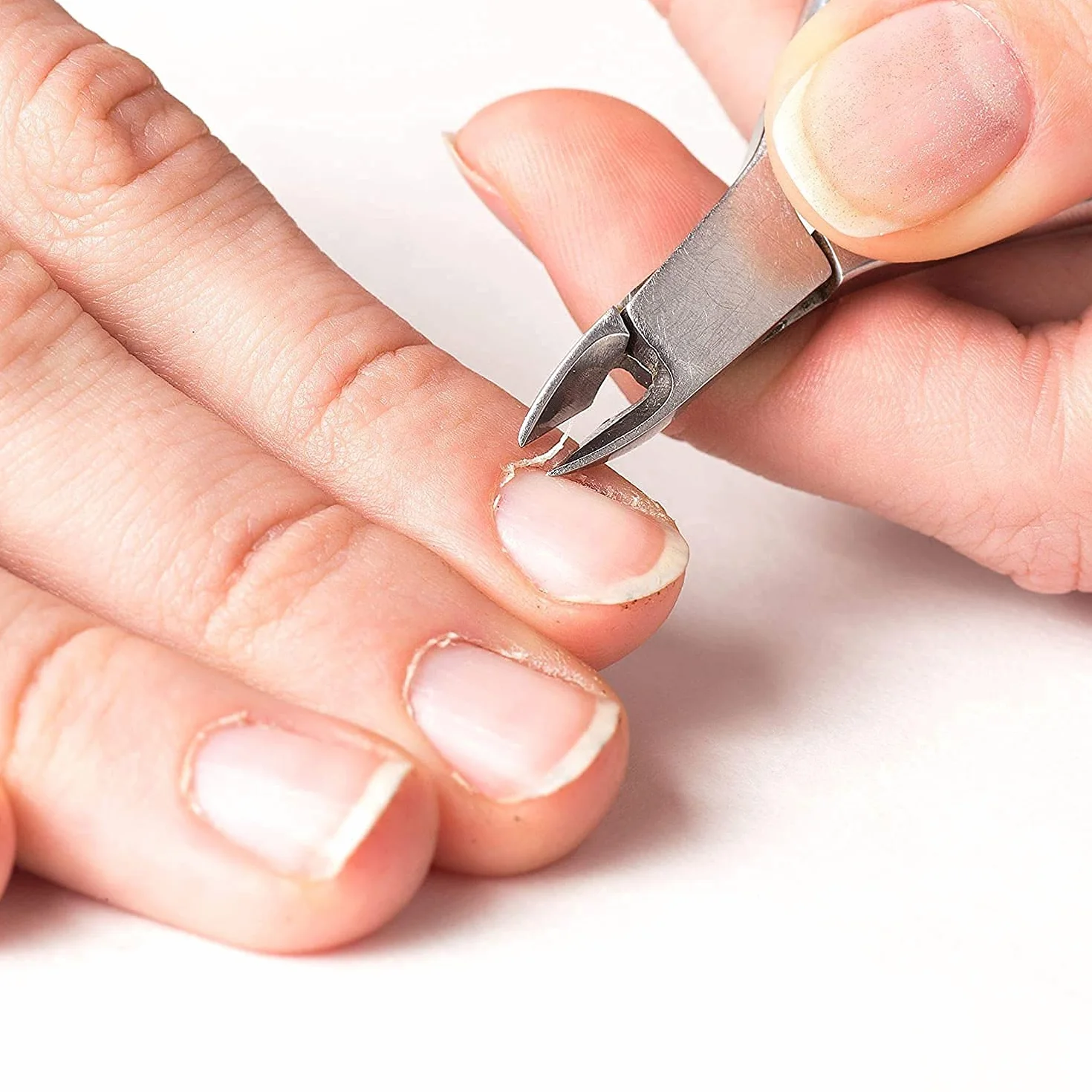 Pince à Cuticules Professionnelle, Tondeuse à Cuticules avec Poussoir à Cuticules Ongles, Incarnés Coupe-Ongles Kit 3 Pièces Pour de manucure et pédicure