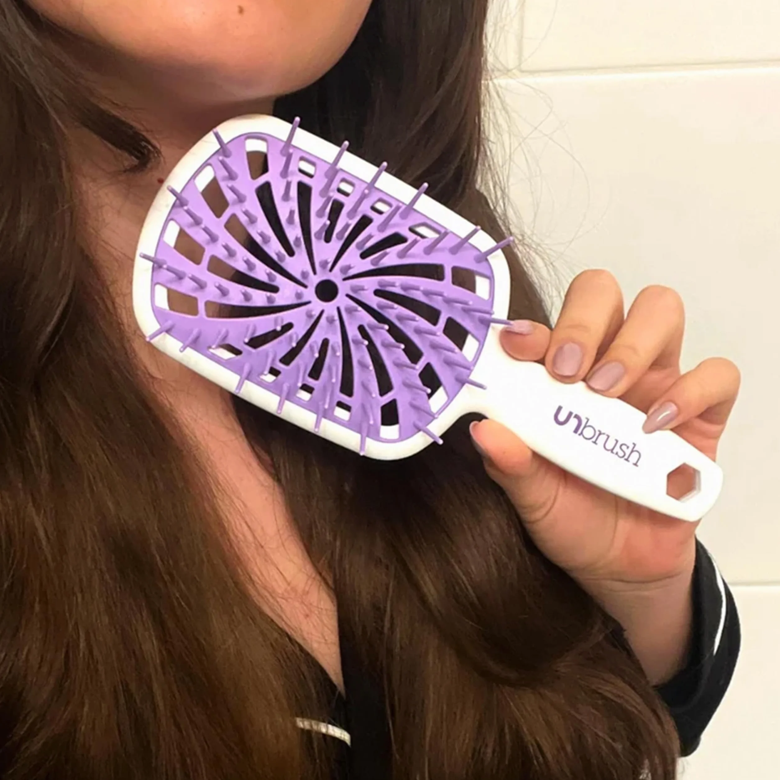 FHI Heat UNbrush Plus Brosse démêlante 84 poils UltraFlex antistatique ventilée