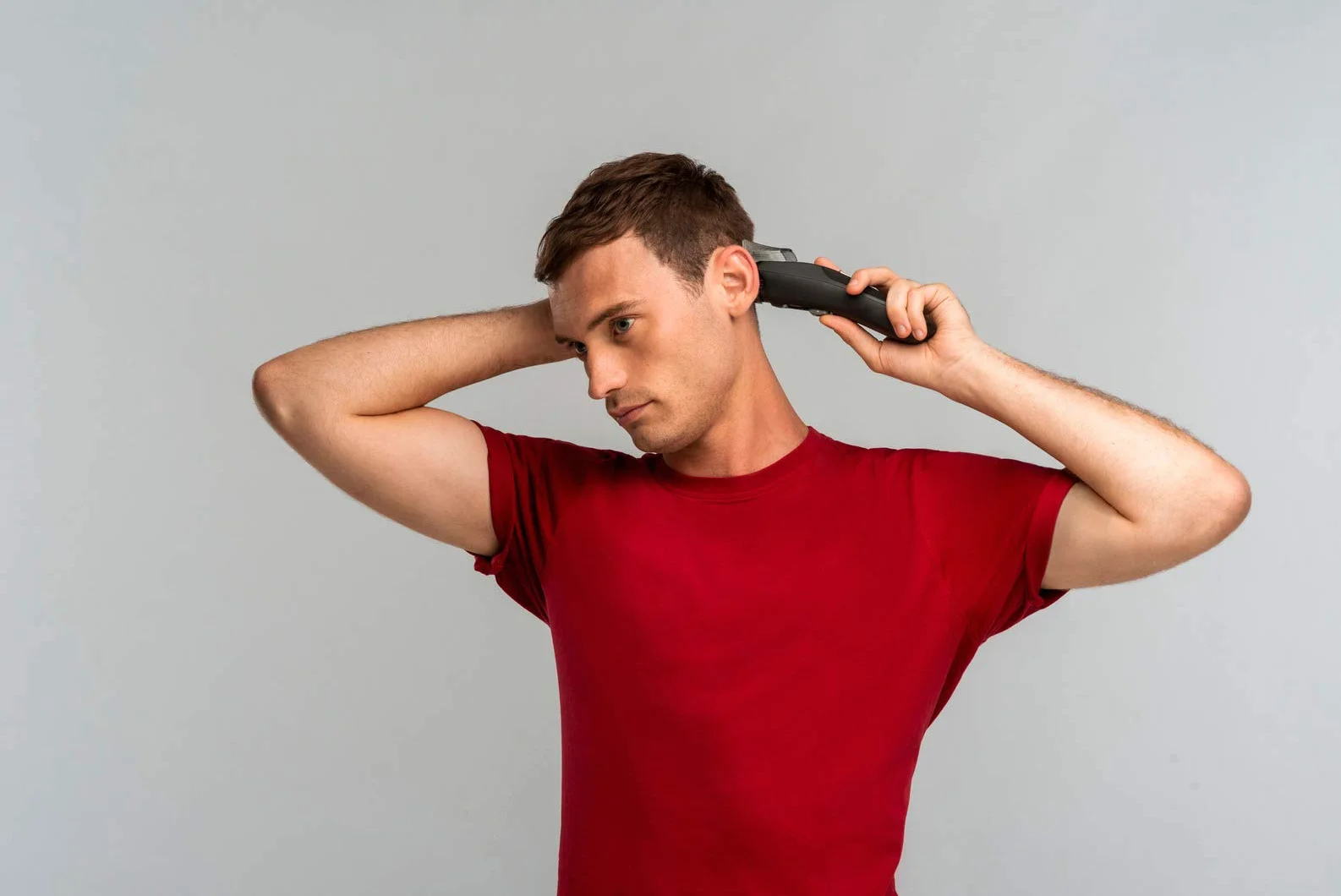Remington Tondeuse Cheveux [Moteur Professionnel] Pro Power (Lames Acier, Système de réglage, Anti-Irritations, Anti-Coupures, Secteur/Sans fil, 24 longeurs 0,5-42mm) Tondeuse HC7110