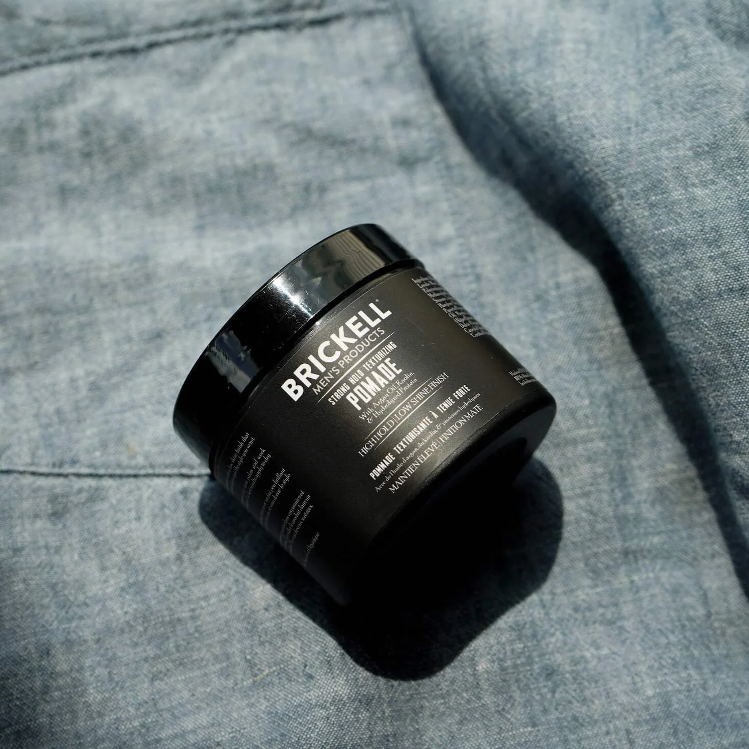 Brickell Men's Pommade texturisante forte tenue, naturelle et biologique, coiffante pliable, 56,7 g, parfumée