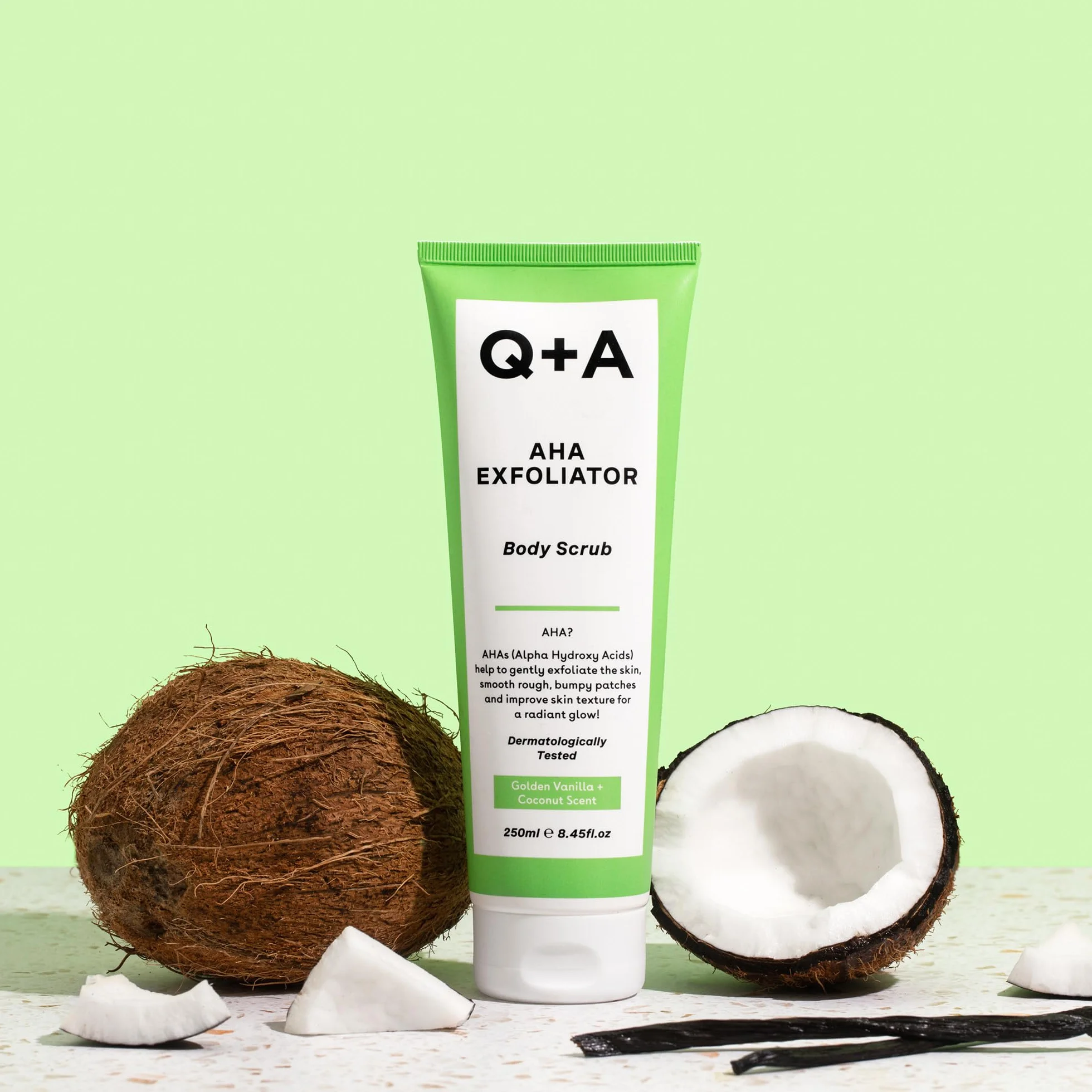 Q+A Gommage Exfoliant aux AHA 250ml acide lactique acide glycolique exfoliants physiques