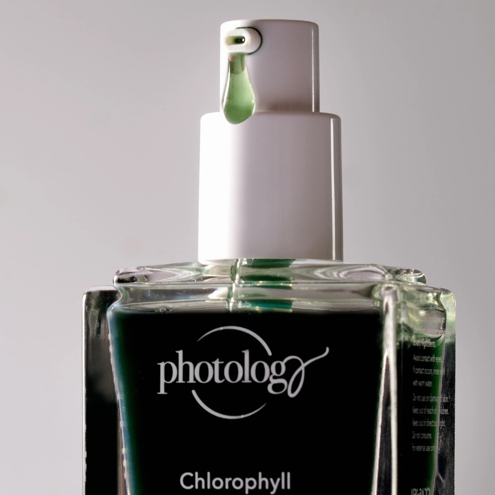 Masque photo à la chlorophylle, masque visage pour luminothérapie rouge, réduit les ridules et rafraîchit tous les types de peau grâce à la centella asiatica – 30 ml