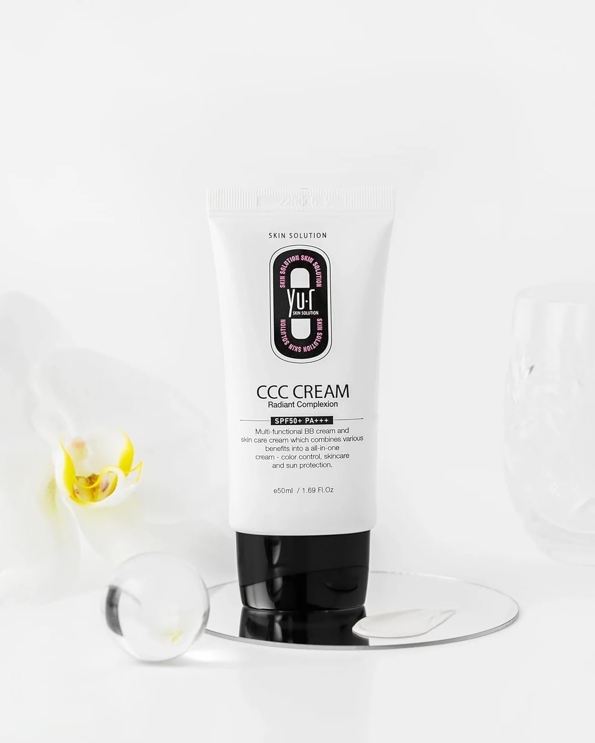 Yu.r CCC Crème SPF50+ PA+++ 3 en 1 CC Protection UV Hydratation Coloration Naturelle 50 ml