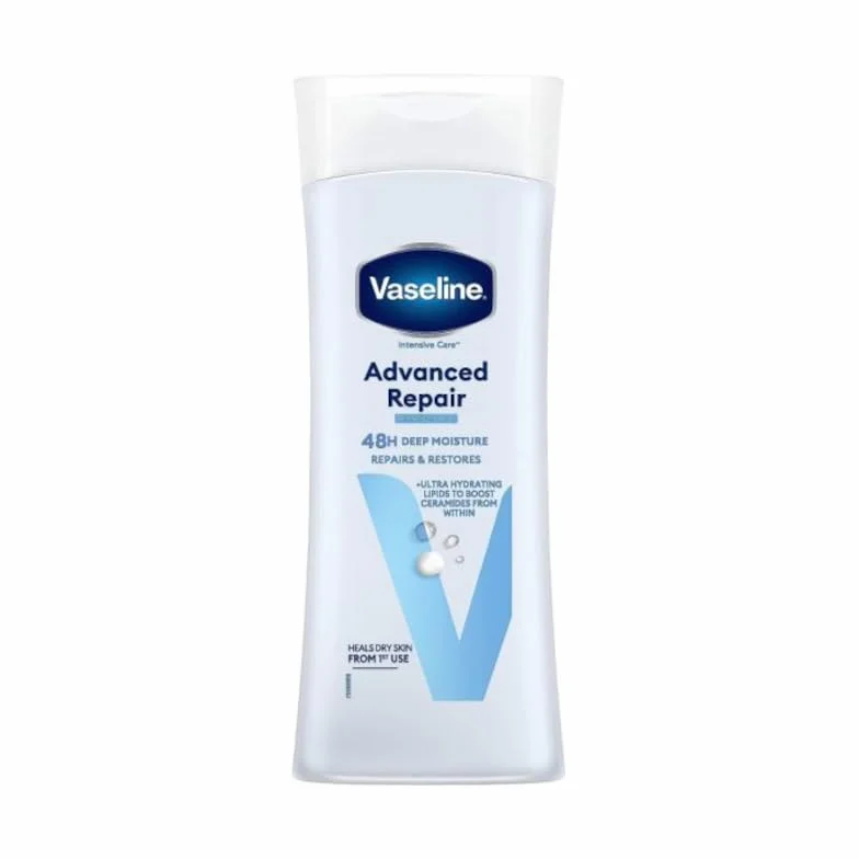 Vaseline Lot de 3 Lotions pour le Corps Advanced Repair pour Peaux Sensibles 400 ml