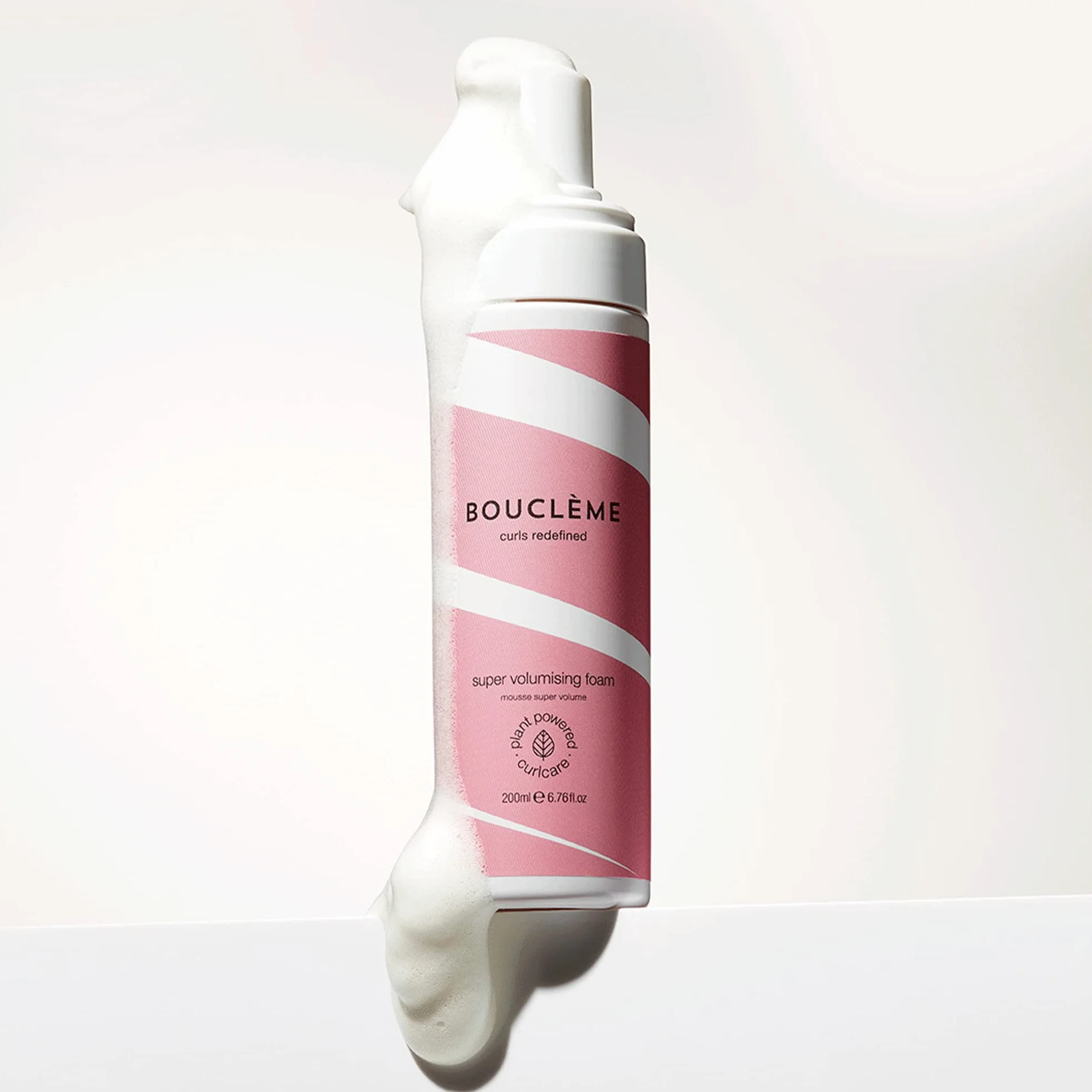Bouclème - Mousse super volumisante - Mousse coiffante pour cheveux bouclés - 98% d'ingrédients d'origine naturelle et végétalienne - 200ml