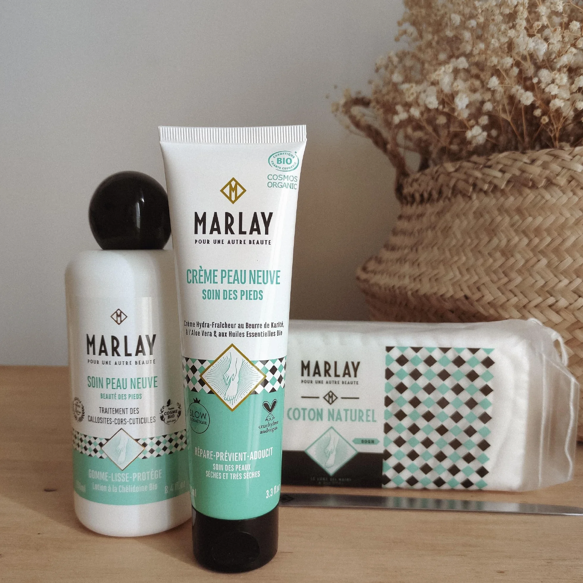 Marlay Cosmetics Coffret Rituel Peau Neuve Lotion 250 ml & Crème Pieds Hydratante Anti-transpirante Anti-échauffements Chélidoine Bio 99% Origine Naturelle