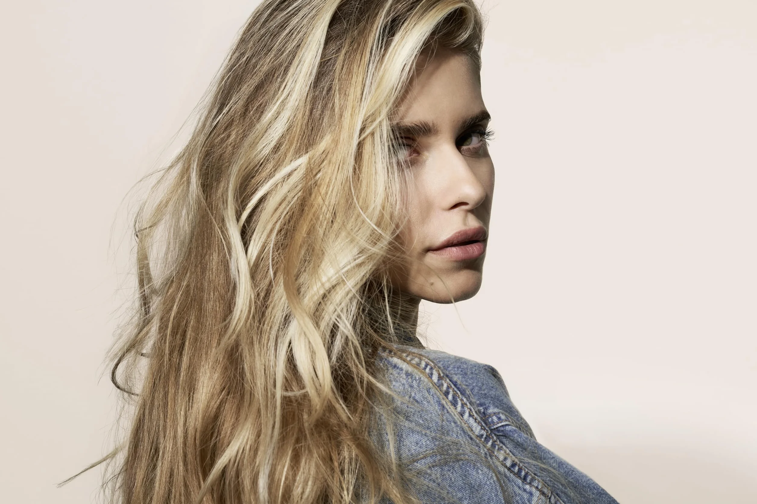 NOVA ENGEL Blondme Bond Repair Champú Iluminador 1000 ml
