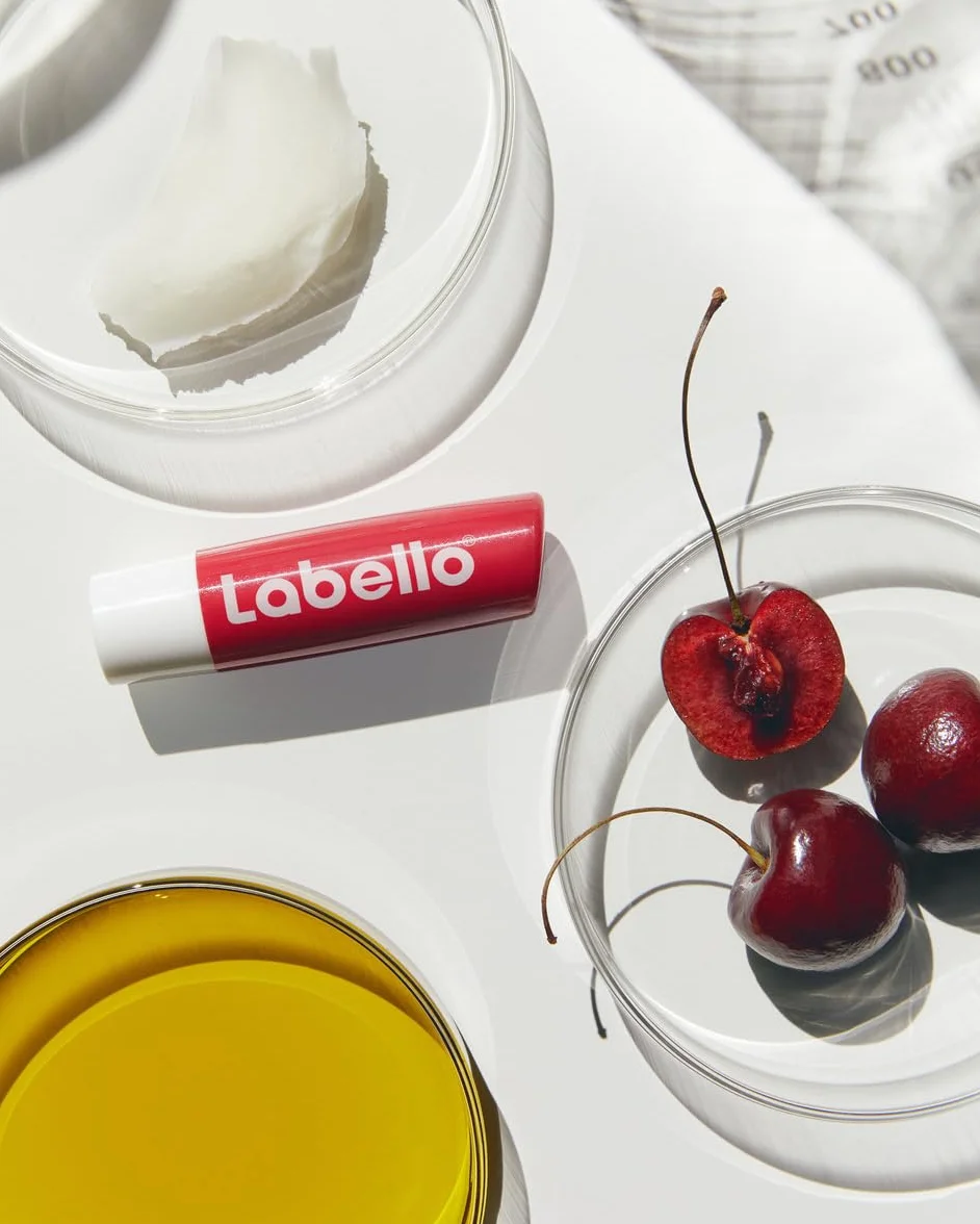 LABELLO Cherry Shine Baume à lèvres 5,5 ml Hydratation longue durée 24H
