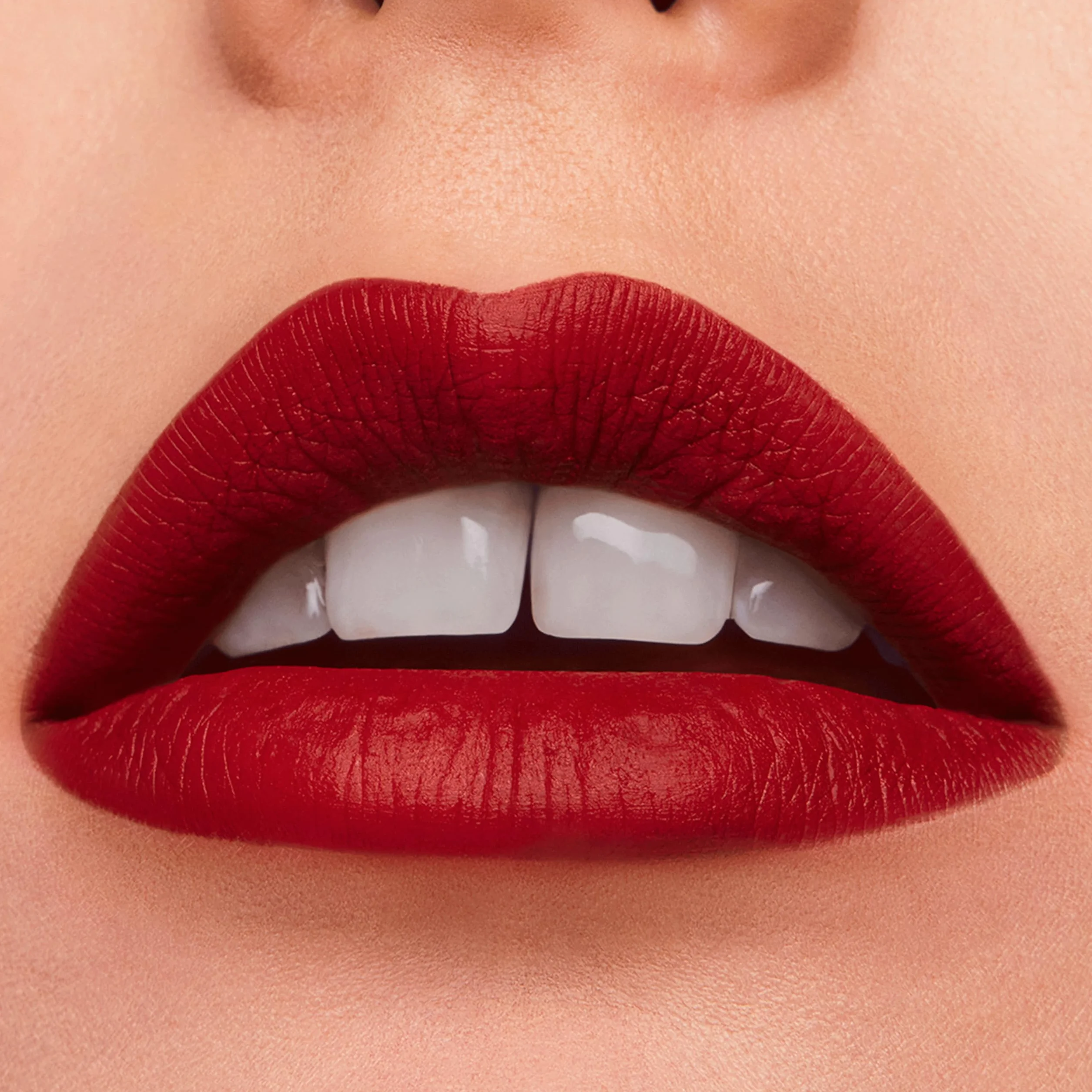 Estée Lauder Pure Color Rouge à Lèvres Mat | Fini Mat, Repulpant et Nourrissant, 3.5g