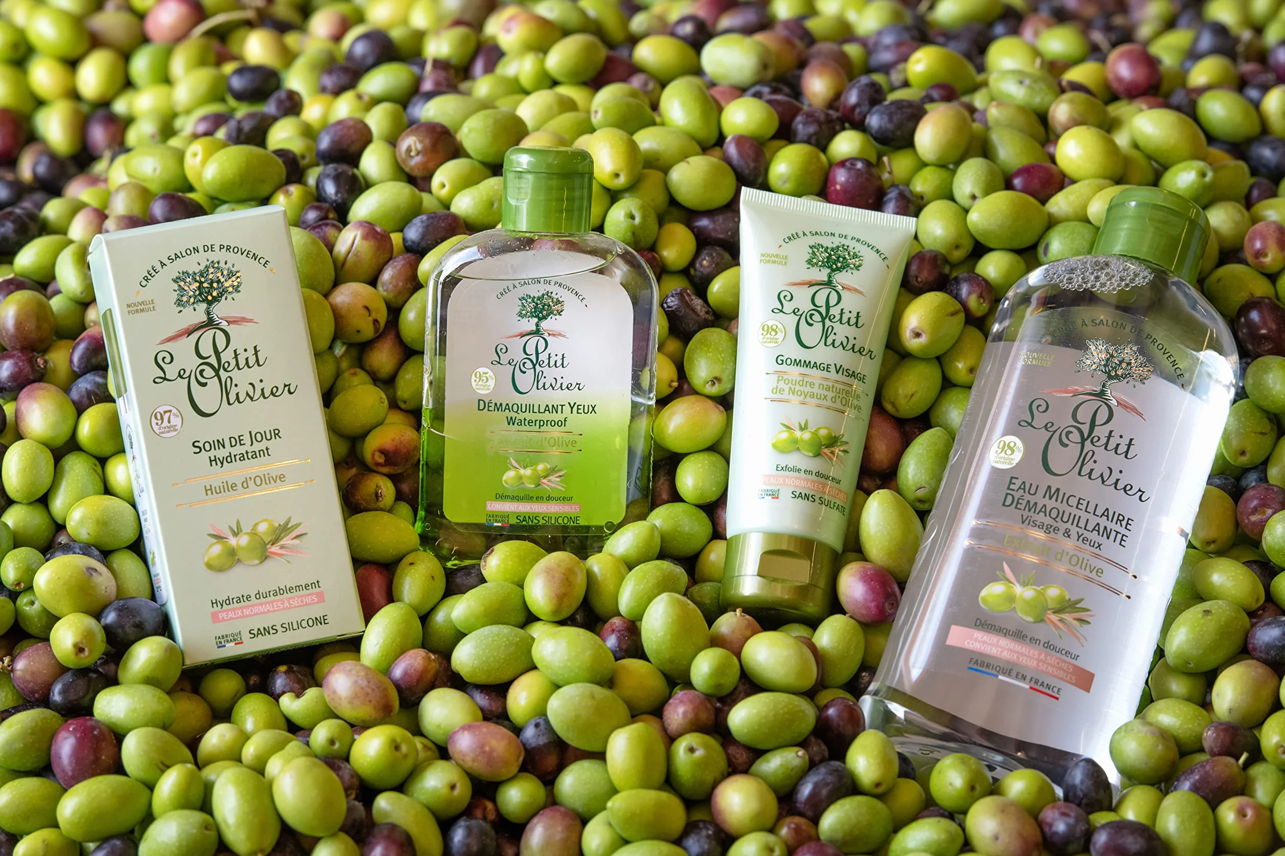 LE PETIT OLIVIER Gommage Visage Poudre Naturelle Noyaux d'Olive Exfolie Lisse Peaux Normales Sèches 75 ml