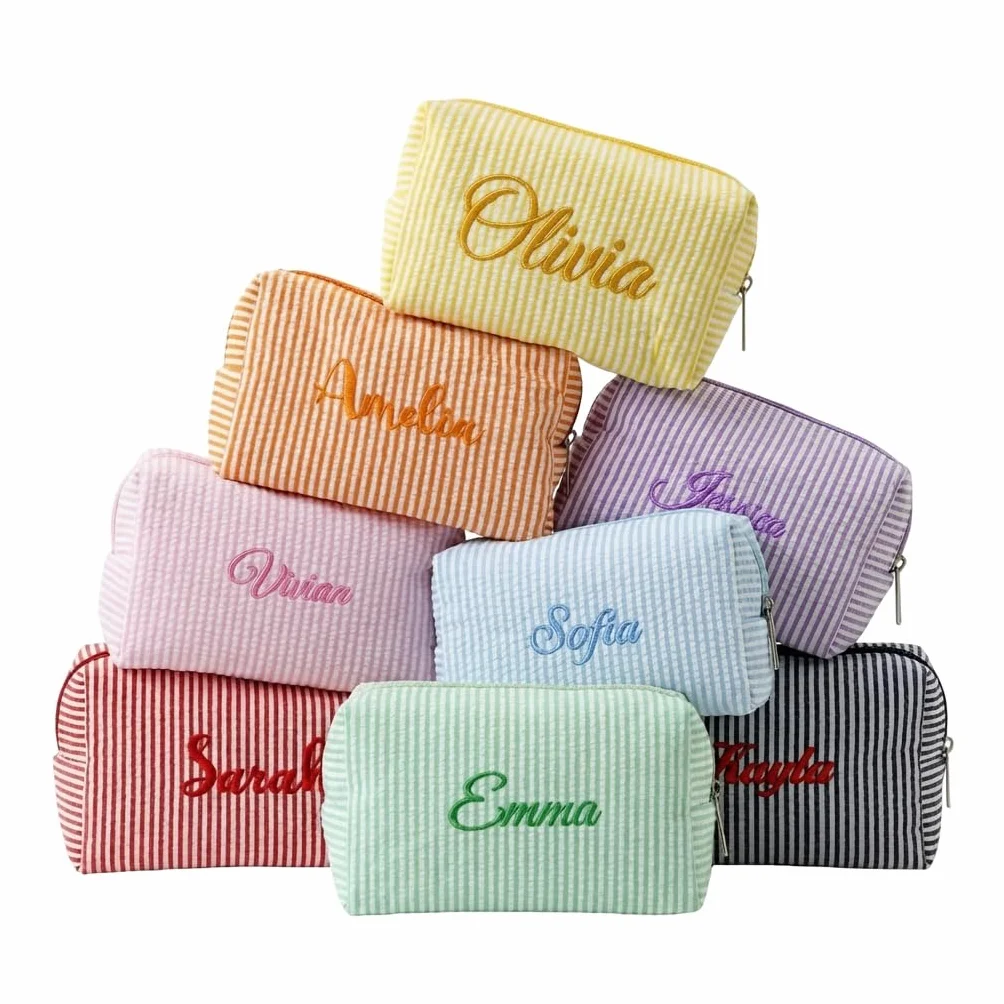 Sac de maquillage en seersucker brodé personnalisé, pochette cosmétique rayée, trousse de toilette de voyage légère