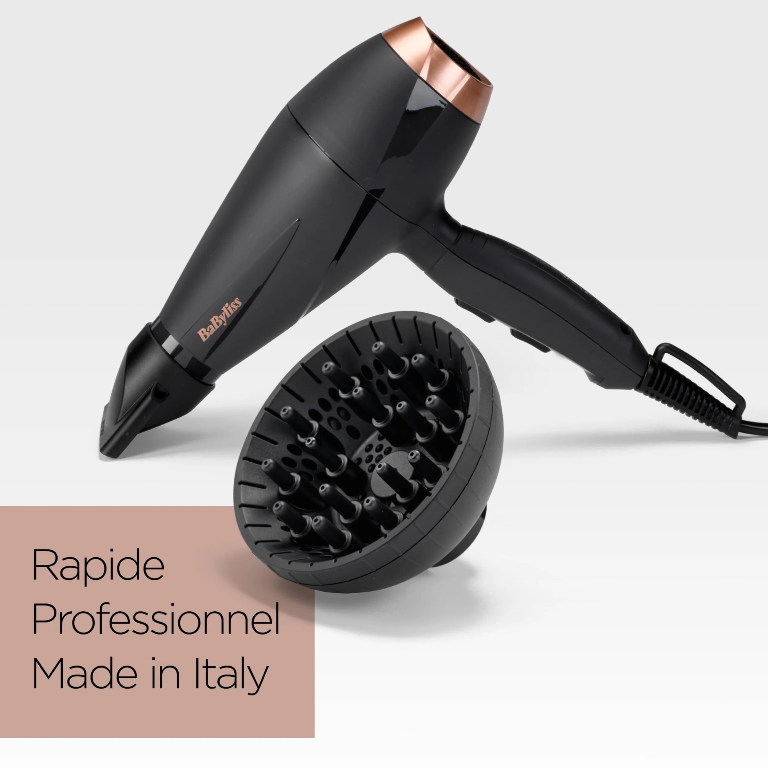 BaByliss Sèche-cheveux Smooth Pro - Sèche-cheveux puissant de 2100W, Fabriqué en Italie, Technologie ionique anti-frisottis, 3 réglages de température et 2 réglages de vitesse, Noir, 6709DE