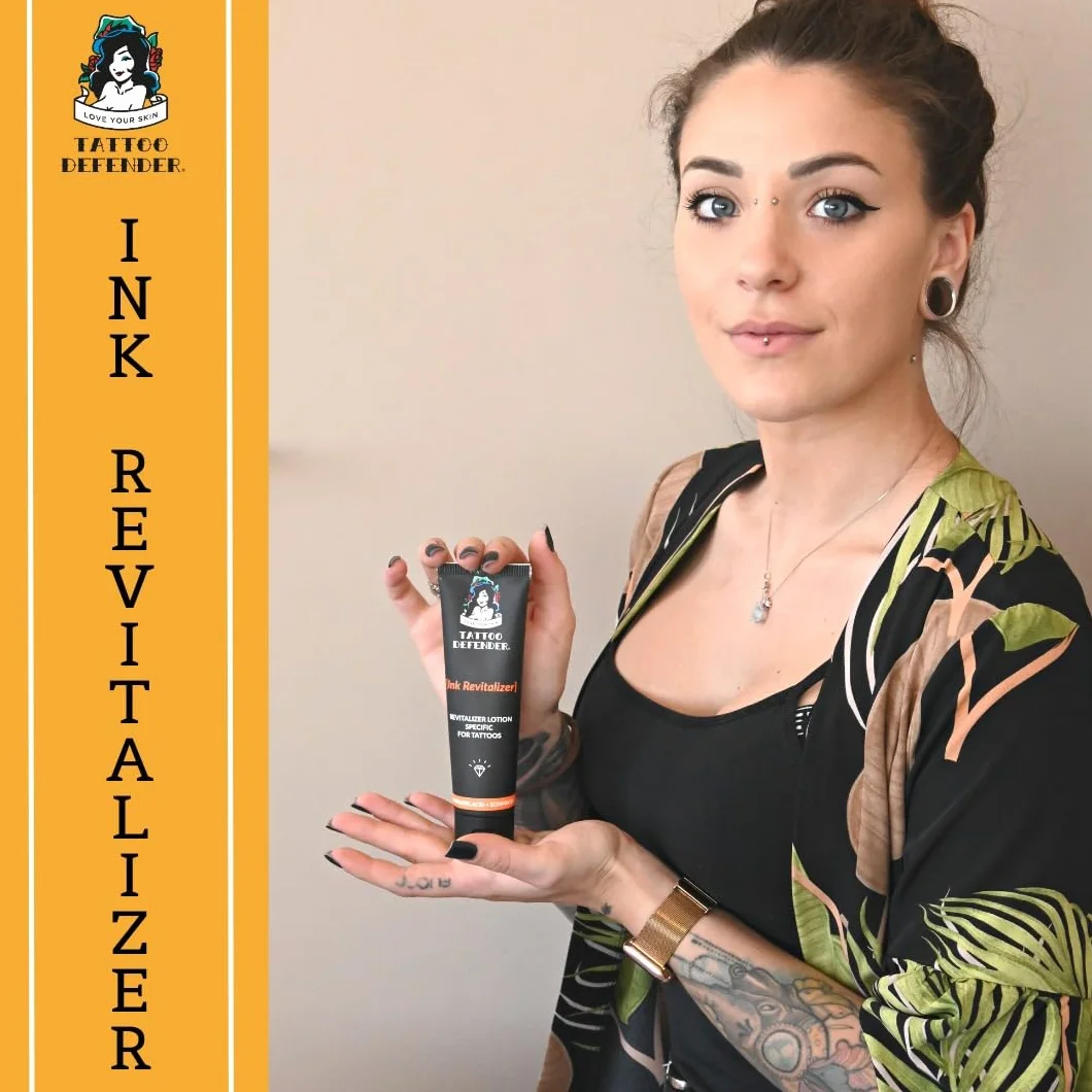 Tattoo Defender - Revitalisant D'Encre 100 ml - Crème Spécifique Pour L'Entretien Des Tatouages ​​- Ravive Les Couleurs Et Le Noir - Rend le Tatouage Brillant Et Bien Défini - Fabriqué En Italie