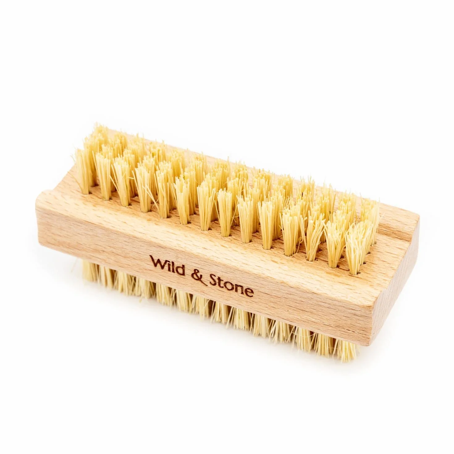 Wild & Stone Brosse à ongles en bois double face sisal naturel FSC végétalien sans plastique