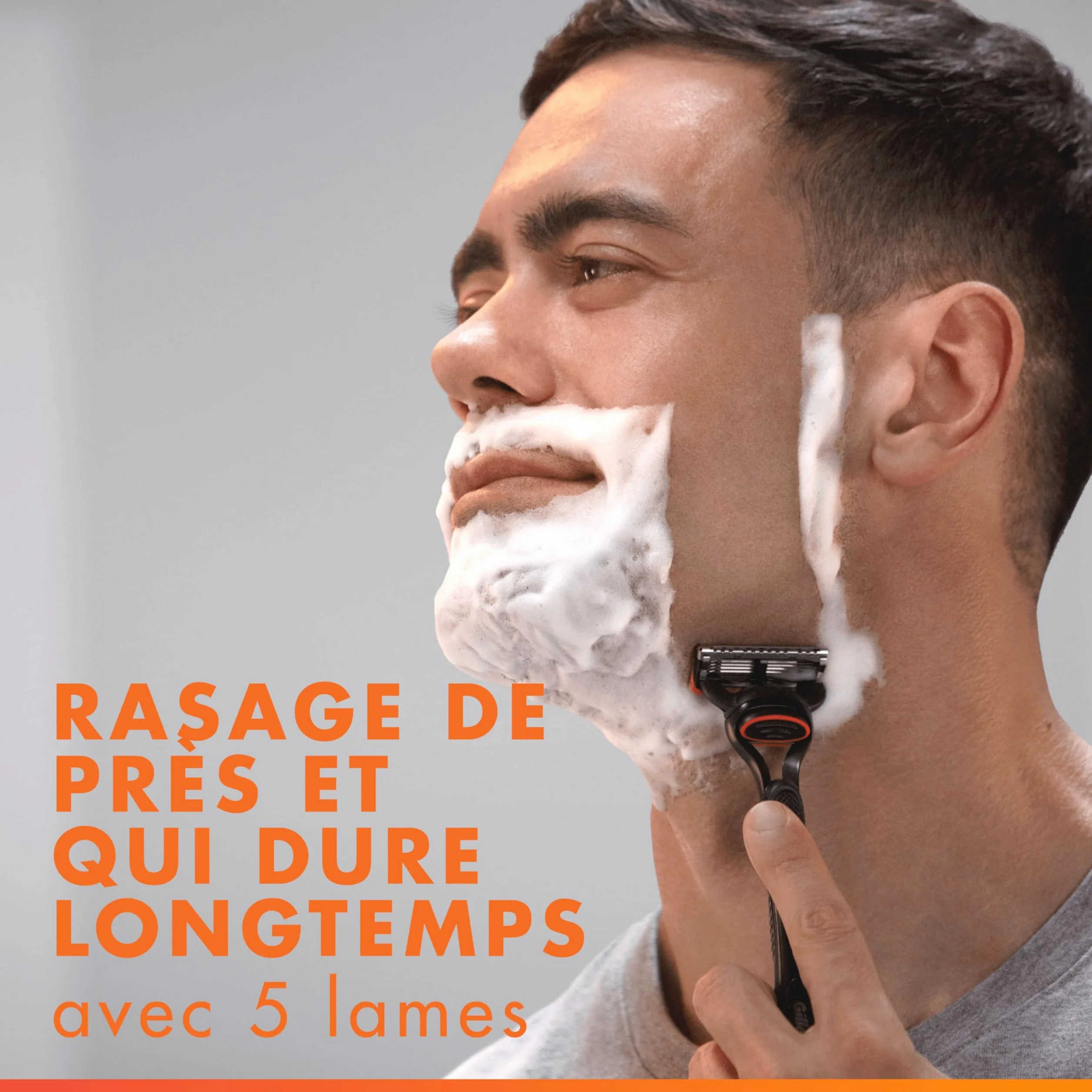 Gillette Fusion 5 Lames de Rasoir Homme, Pack de 12 Recharges Longue Durée, Acier Inoxydable