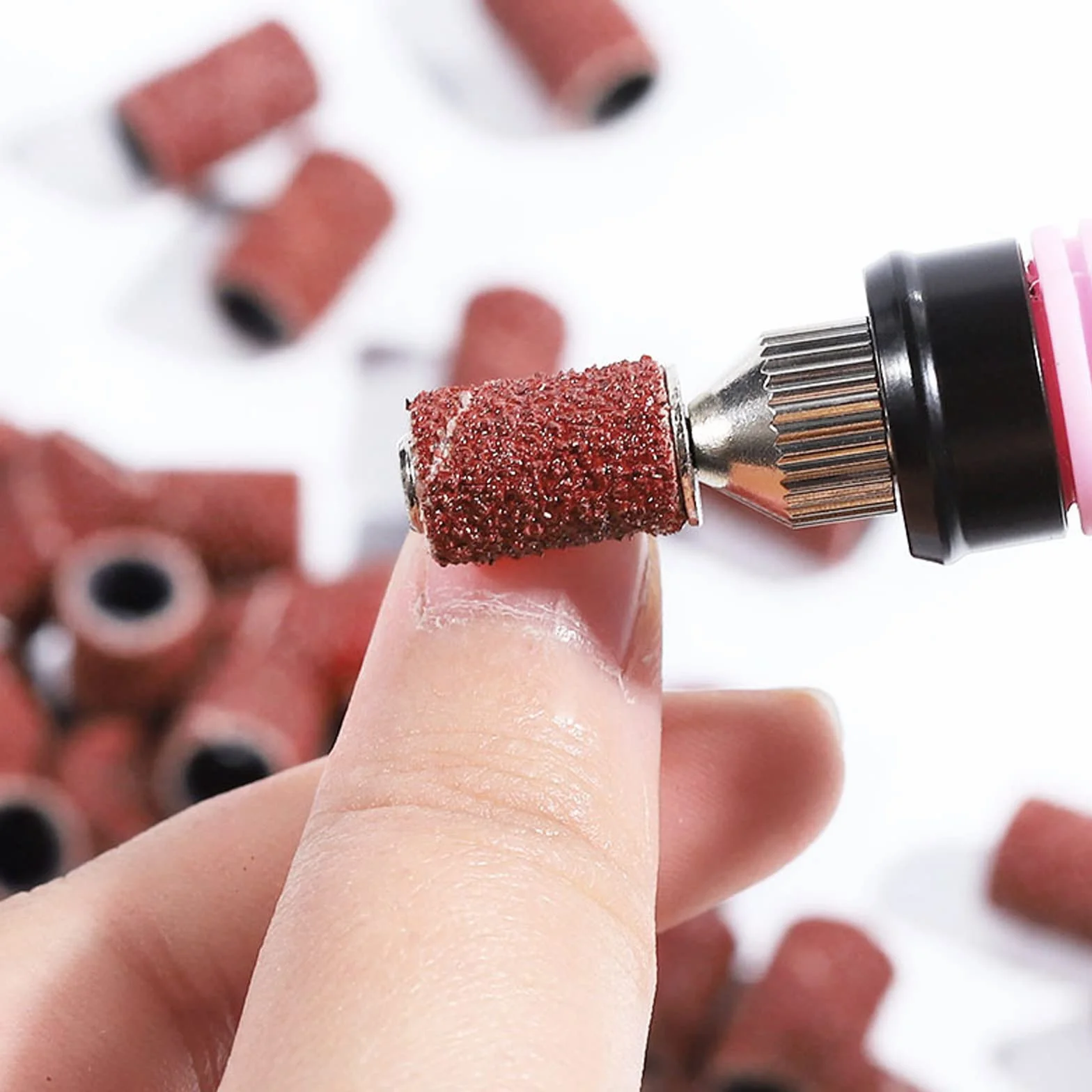 120 Pièces Embouts Ponceuse Manchons, Bandes de Ponçage Professionnelles 80-240 Grain pour Manucure Pédicure