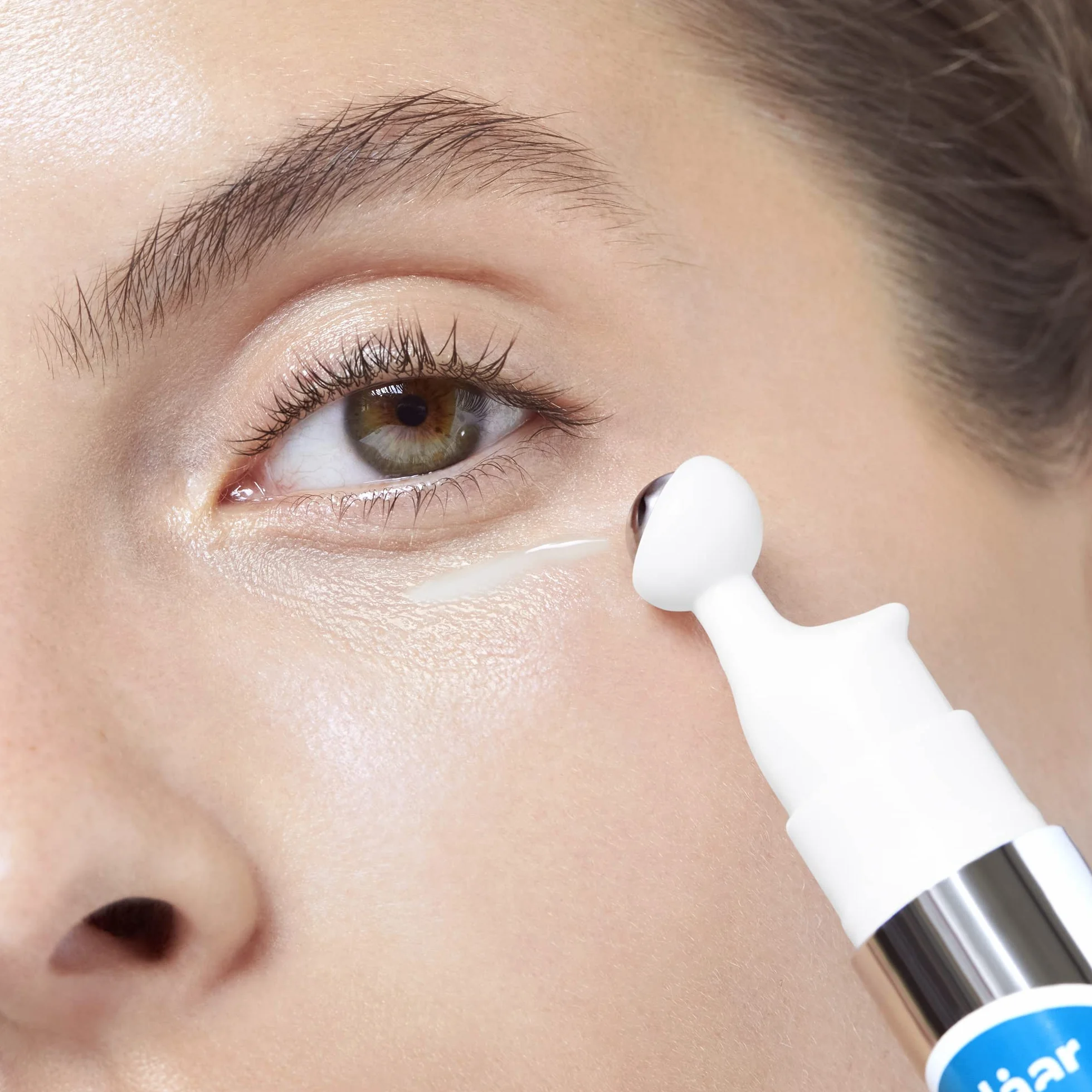 Polåar Roll-On Défatigant Regard Instantané Icy Magic Ginseng Sibérie Soin Contour des Yeux Bille Glacée Anti-Cernes Anti-Poches 92% Naturel Vegan Made in France 10ml