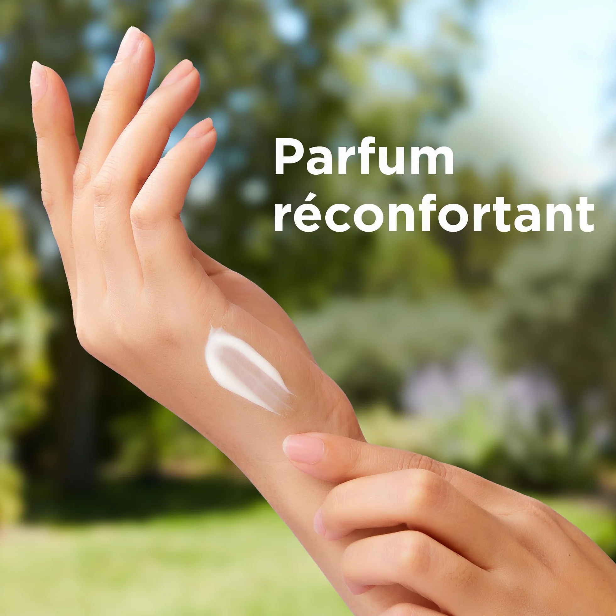 Le Petit Marseillais Crème Mains Réparation Peaux Abîmées et Desséchées 75 ml – Crème réparatrice au beurre de karité, aloès et cire d'abeille