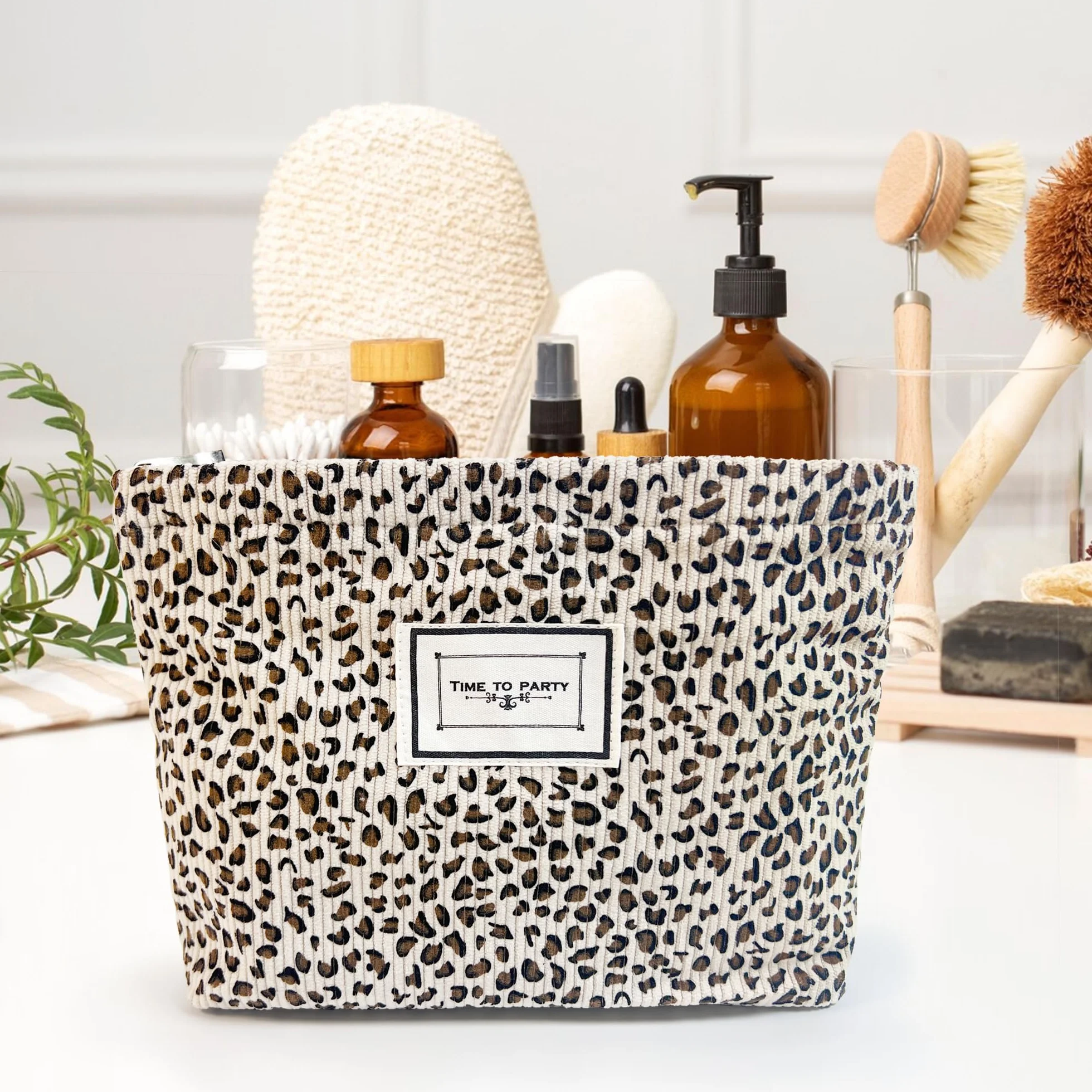 Pochette Leopard Blanche Trousse de Toilette et Maquillage Femme