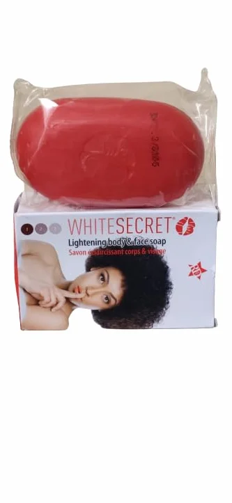 WhiteSecret Savon Éclaircissant, 190g, Avec Actifs Naturels, Pour un Nettoyage en Profondeur, Formule à l'Arbutine et Glycérine