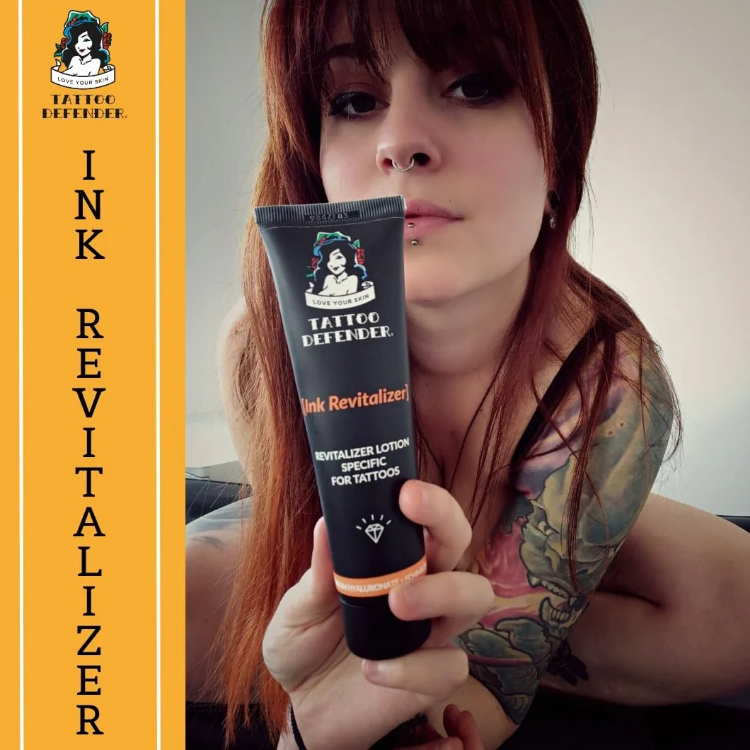 Tattoo Defender - Revitalisant D'Encre 100 ml - Crème Spécifique Pour L'Entretien Des Tatouages ​​- Ravive Les Couleurs Et Le Noir - Rend le Tatouage Brillant Et Bien Défini - Fabriqué En Italie