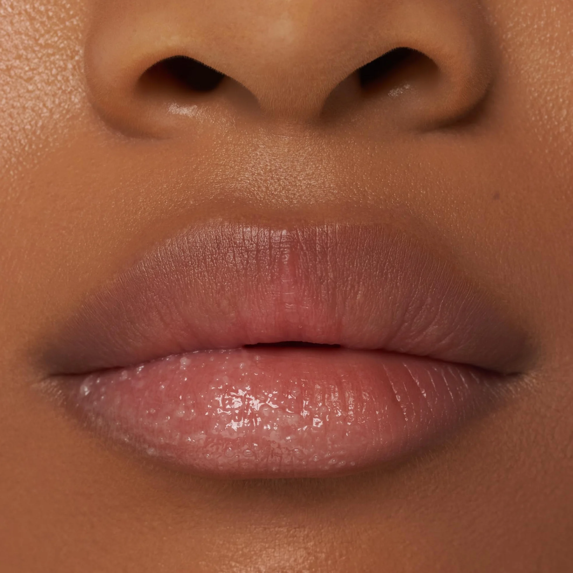 essence LIP swirl sugar scrub gommage protecteur naturel 8g