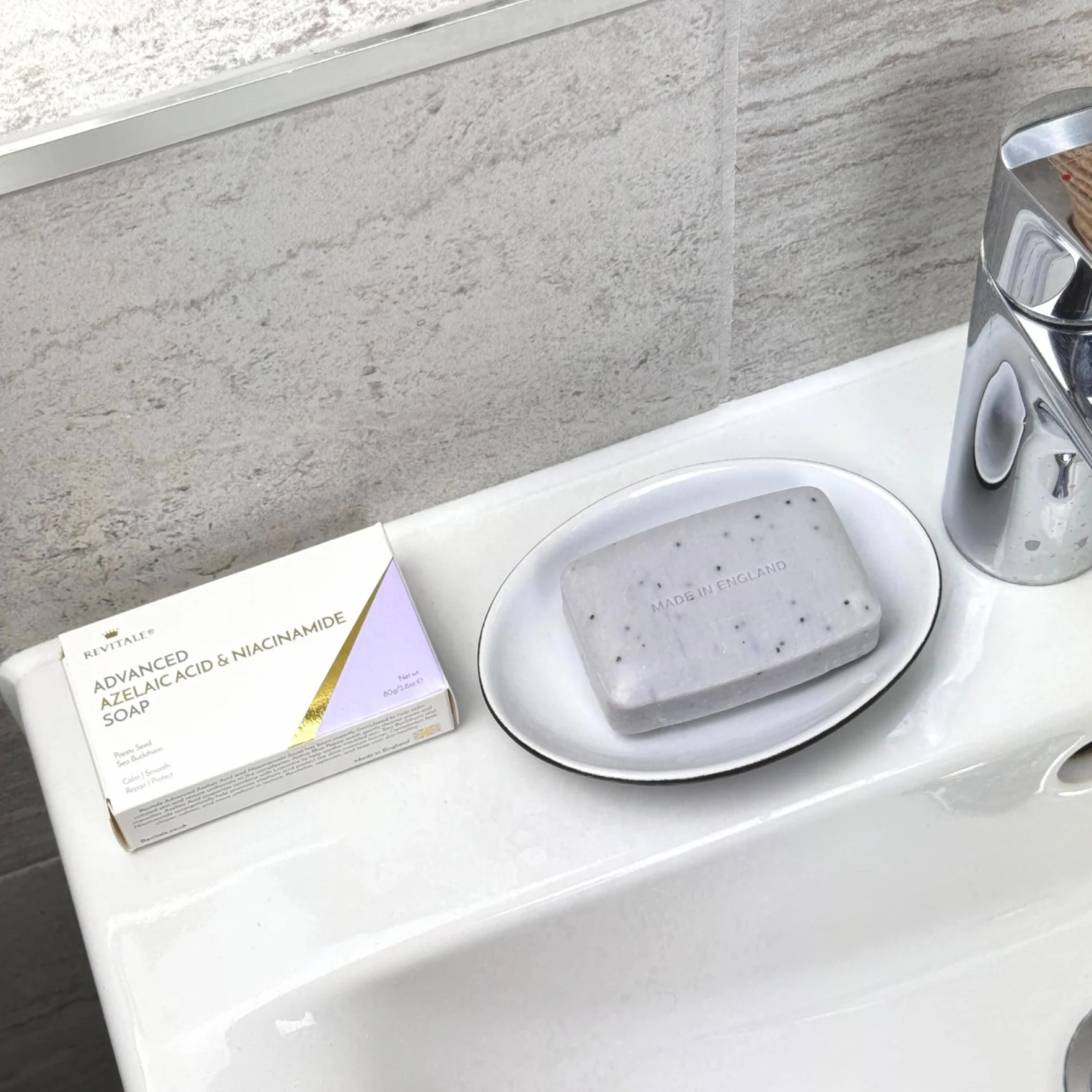 Revitale Savon Avancé à l’Acide Azélaïque et à la Niacinamide – Barre Nettoyante Apaisante pour Peau Lisse