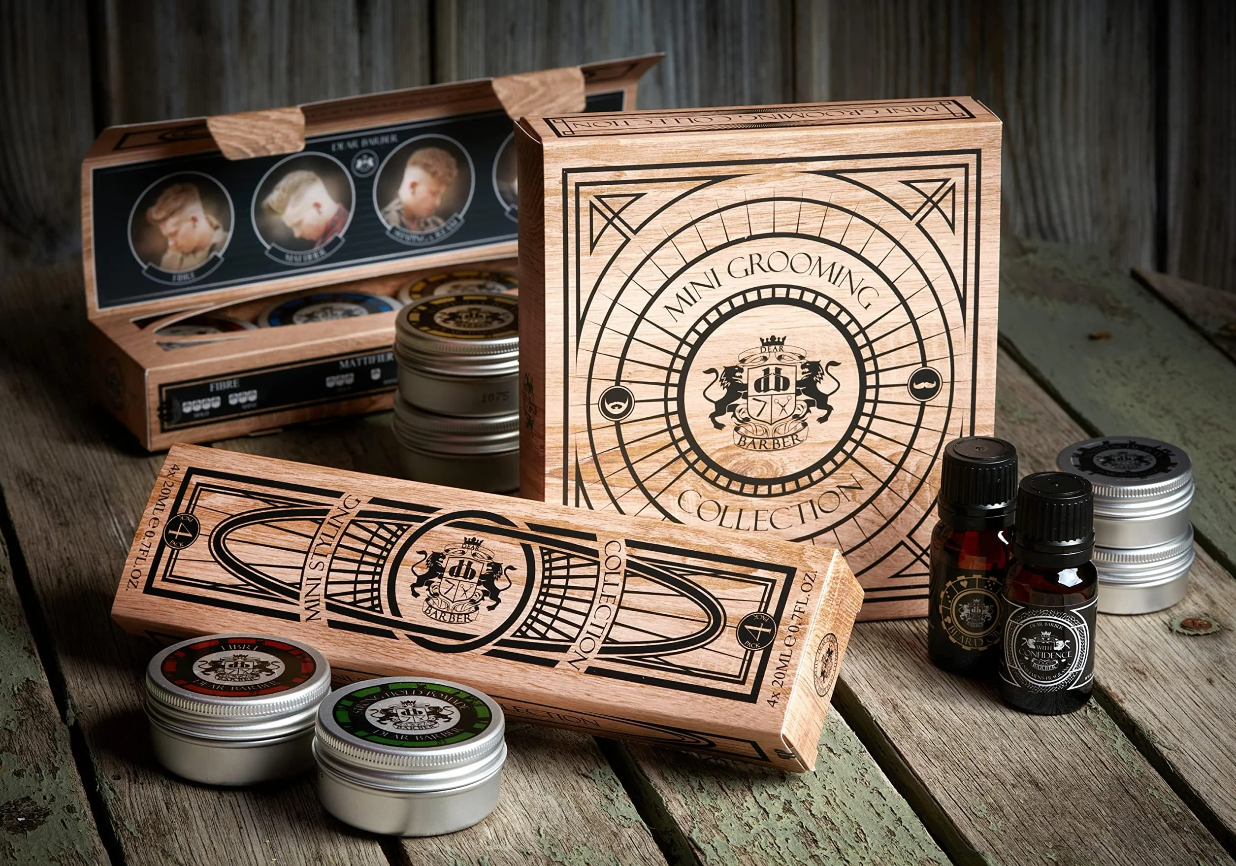 Dear Barber Coffret Cadeau Homme – Kit Voyage Homme de 4 Produits Coiffants – Cire Cheveux Homme, Pommade, Crème Modelante & Pâte Matifiante (4x 20ml) – Soin Cheveux Homme Professionnel