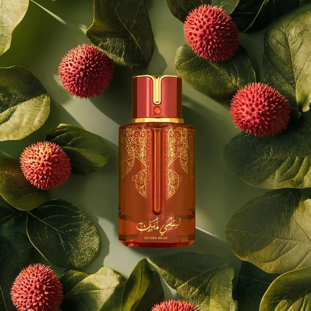 Arabiyat Prestige Lychee Musk EDP Eau de Parfum Homme & Femme (Unisexe) 100 ml, Fabriqué aux Émirats Arabes Unis