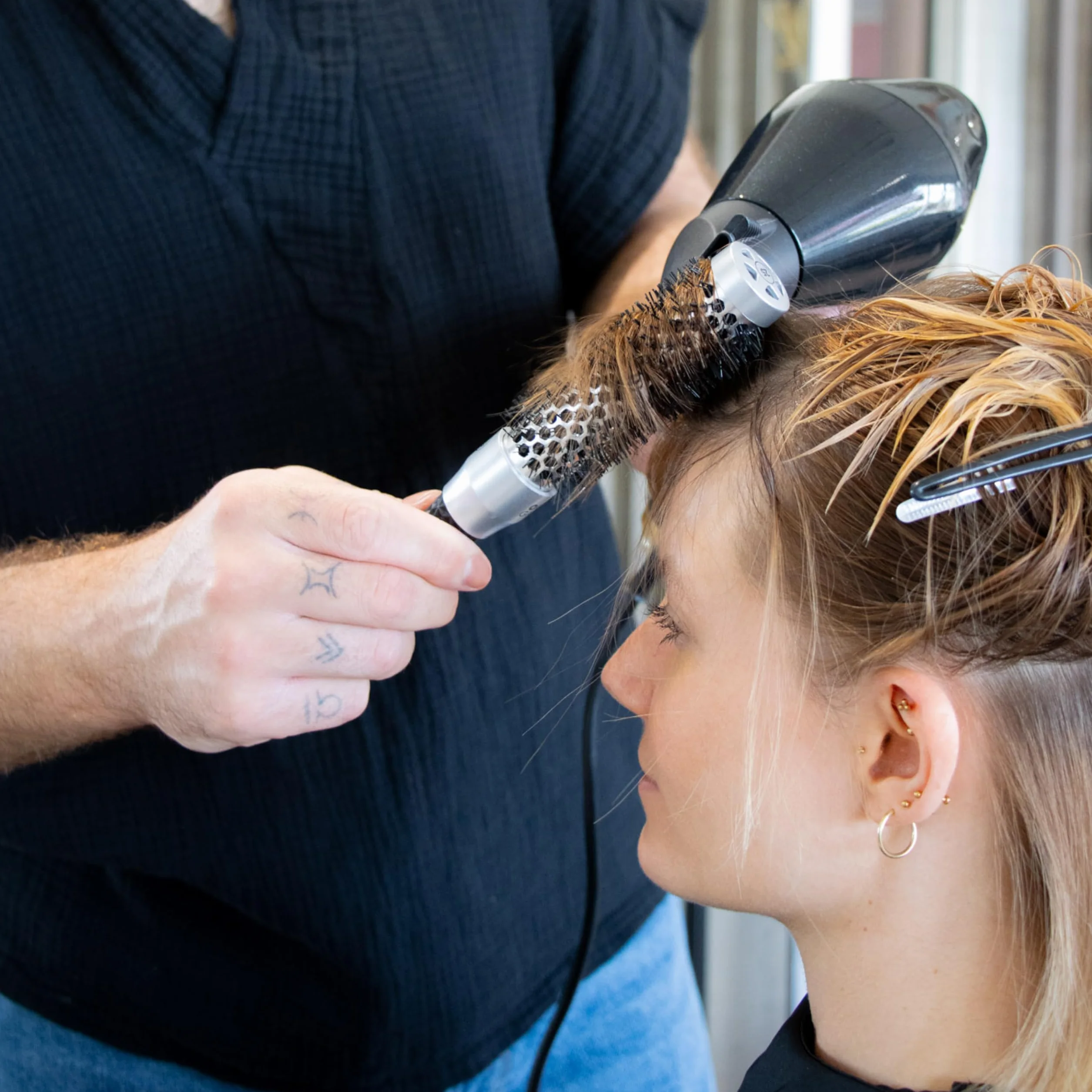 Essential Blowout Classic Séchage Rapide Anti-statique Volume Cheveux