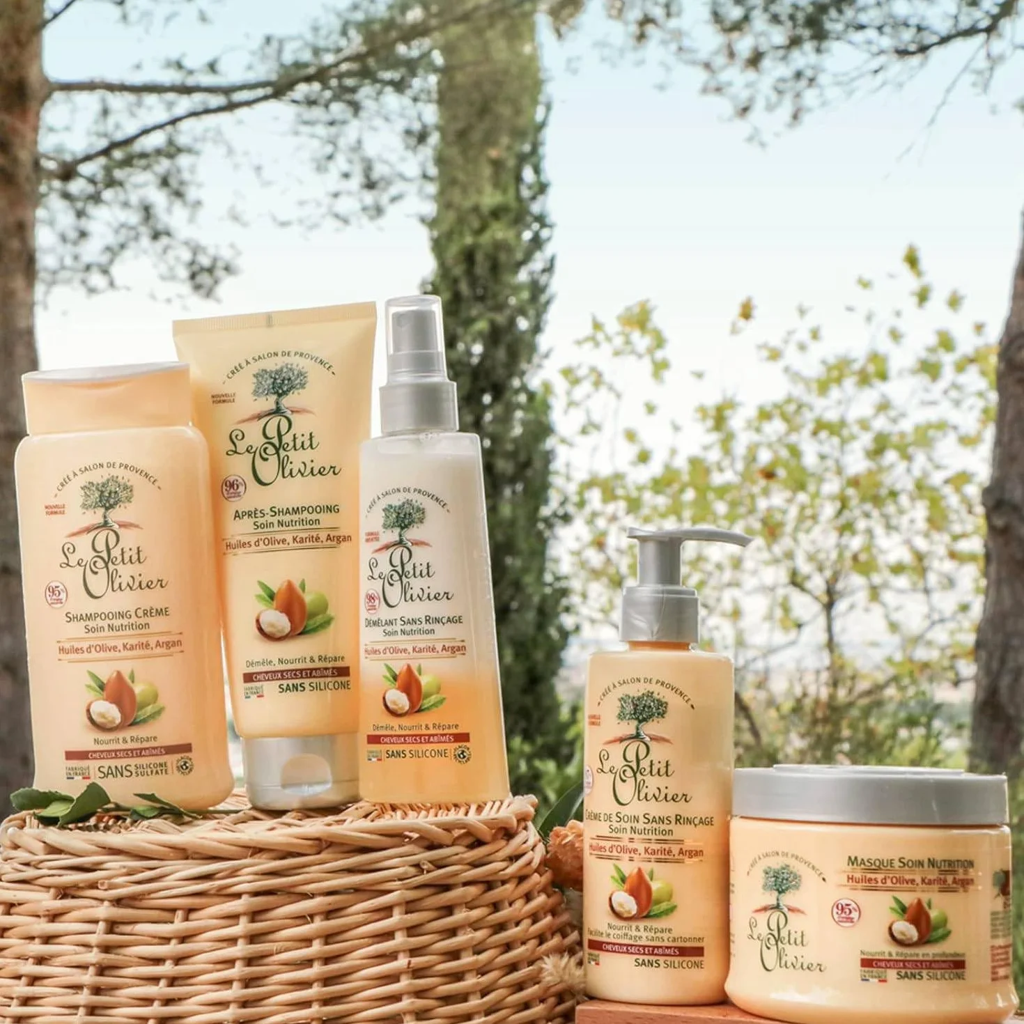 LE PETIT OLIVIER Spray Démêlant Soin Nutrition 150 ml Sans Rinçage Cheveux Secs Abîmés Sans Silicone Fabriqué en France