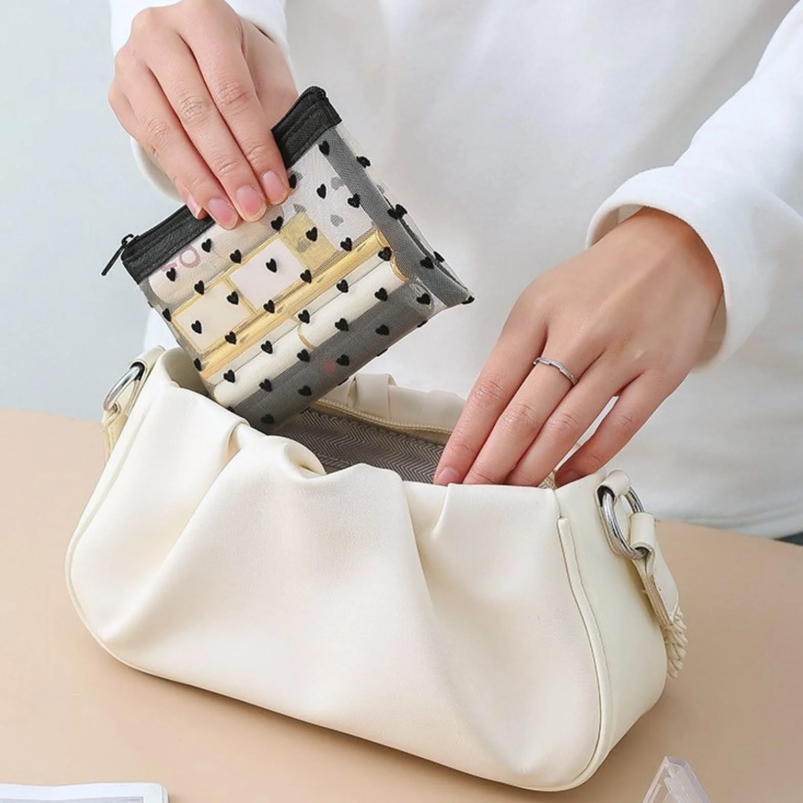 Petit Trousse de Toilette Imperméable Noir & Beige Mini Pochette Maquillage Voyage