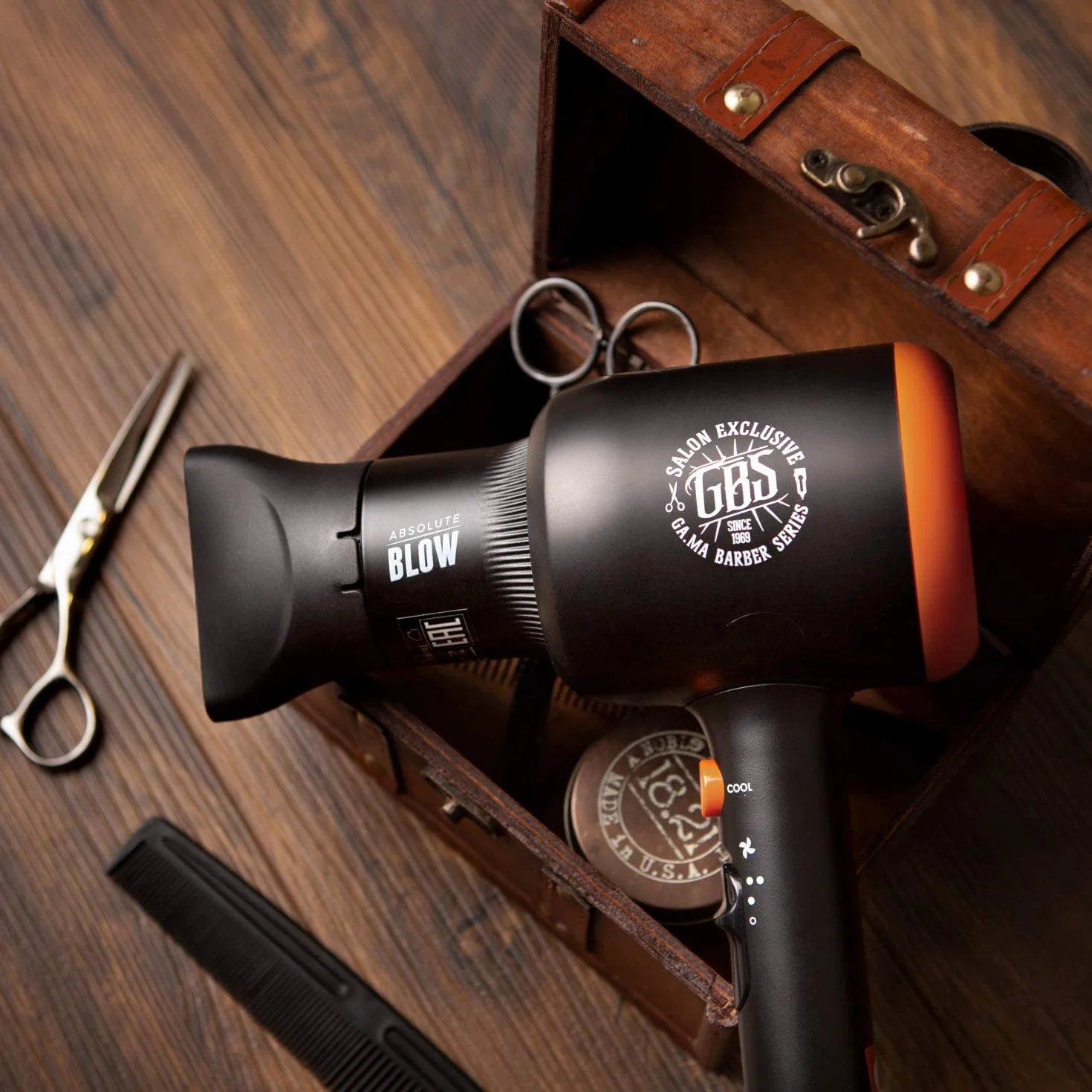 GA.MA Italy Professional, GBS Absolute Blow Dryer, Moteur AC 2000W ultra-compact, revêtement céramique pour des cheveux brillants et sans frisottis, noir
